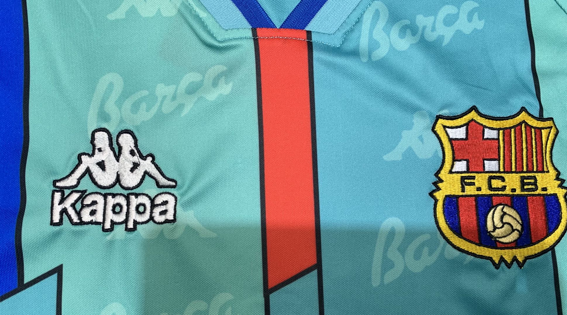 1996-97 Barcelona Away Long Sleeve Retro Football Shirt