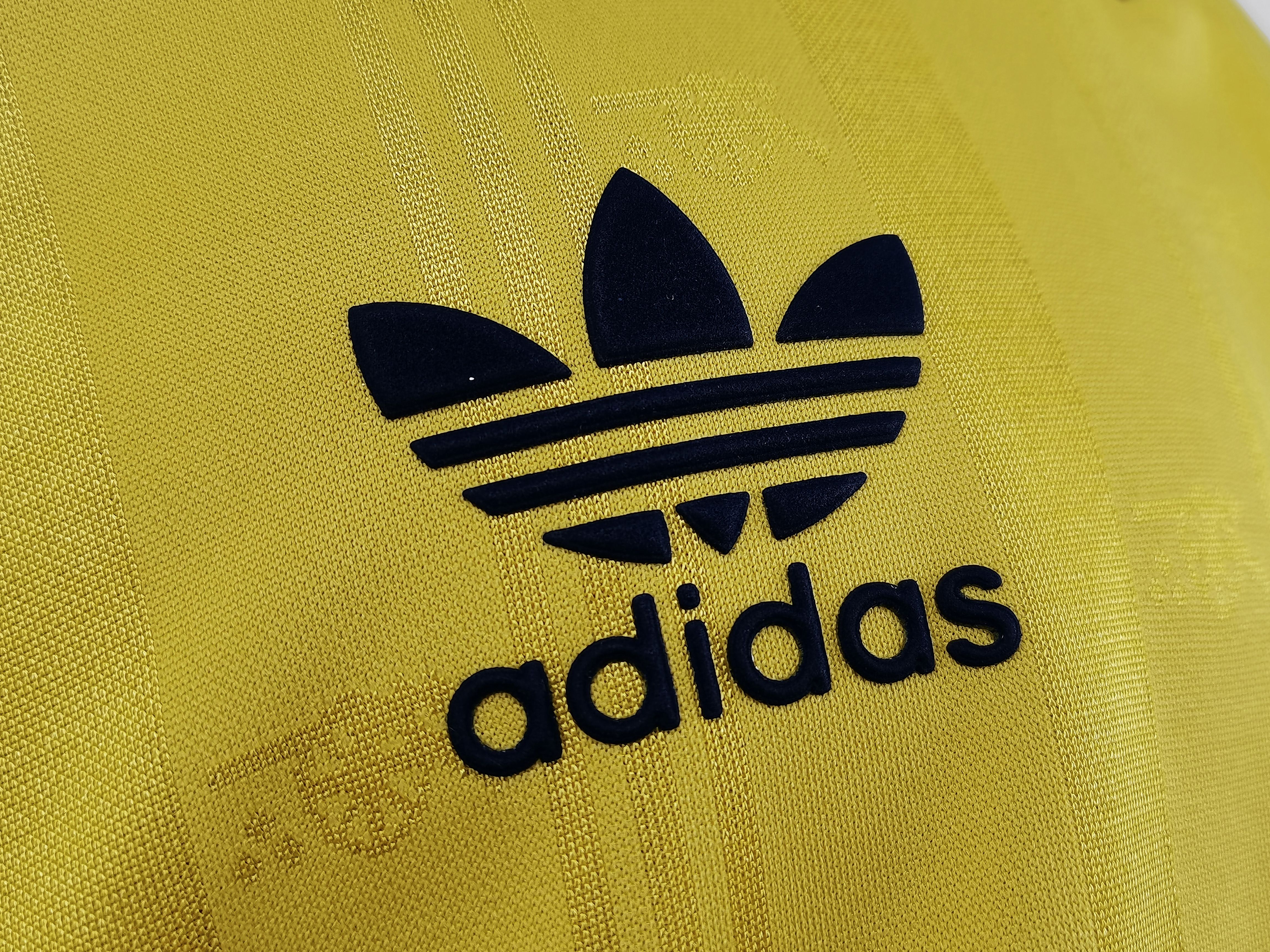 1986/88 Arsenal Away Retro Shirt