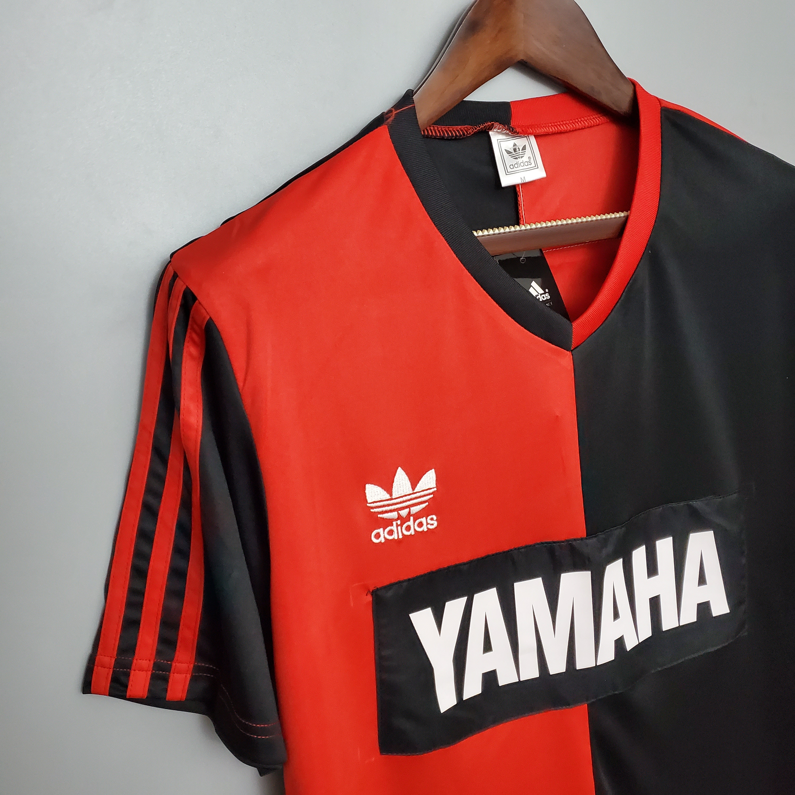 1993/1994 at Newell's Old Boys Home Retro Football Shirt
