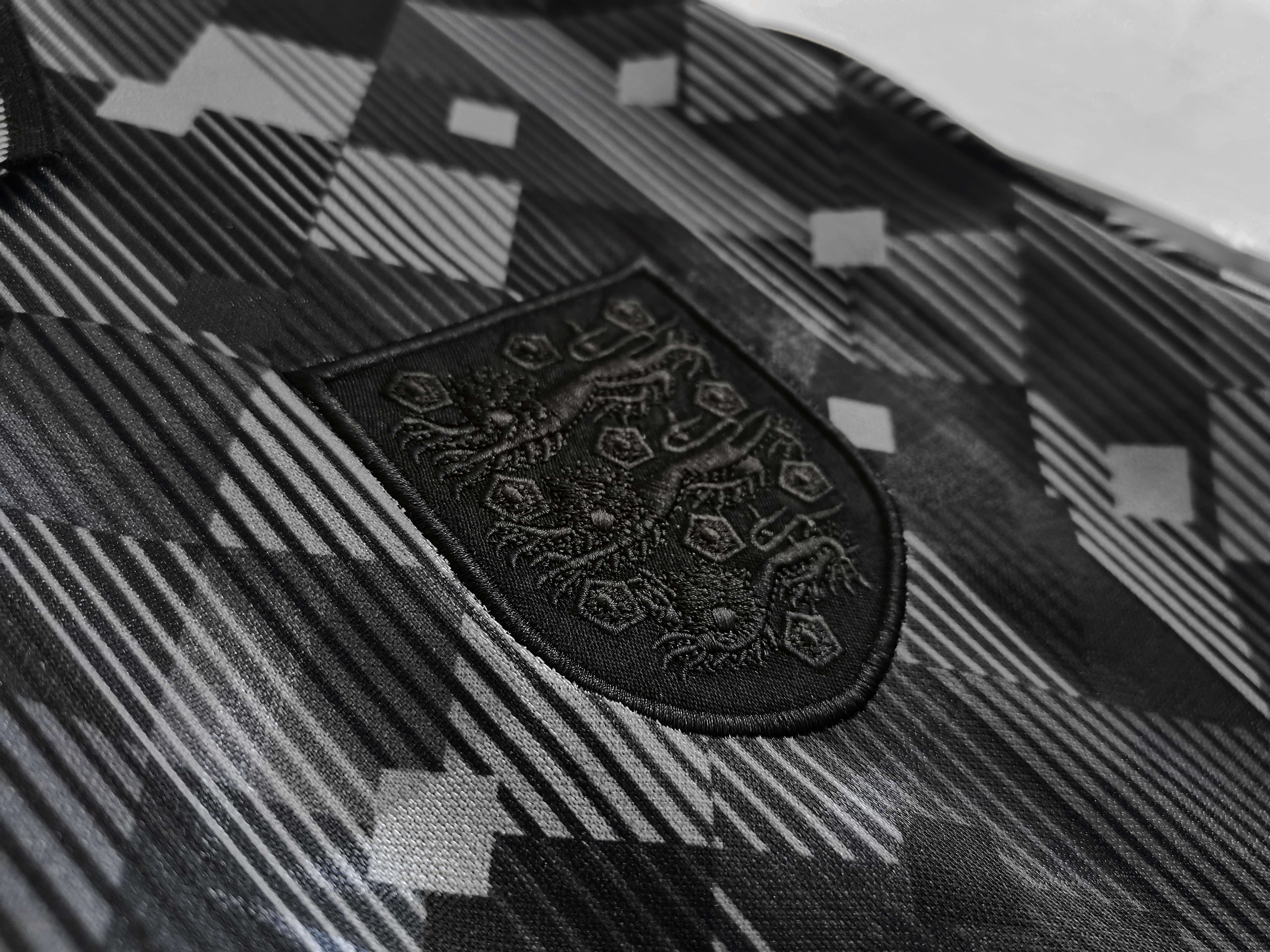 1990 England Away National Team Retro Football Jersey