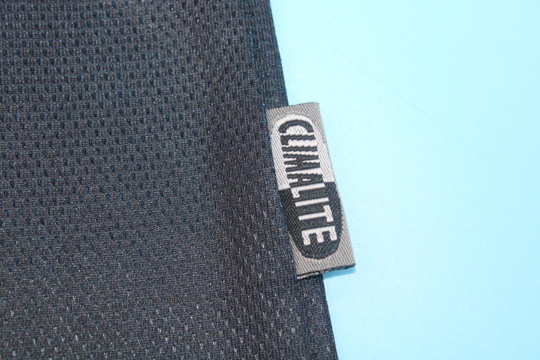 2002/03 Bayern Munich Goalkeeper Long Sleeve Vintage Shirt