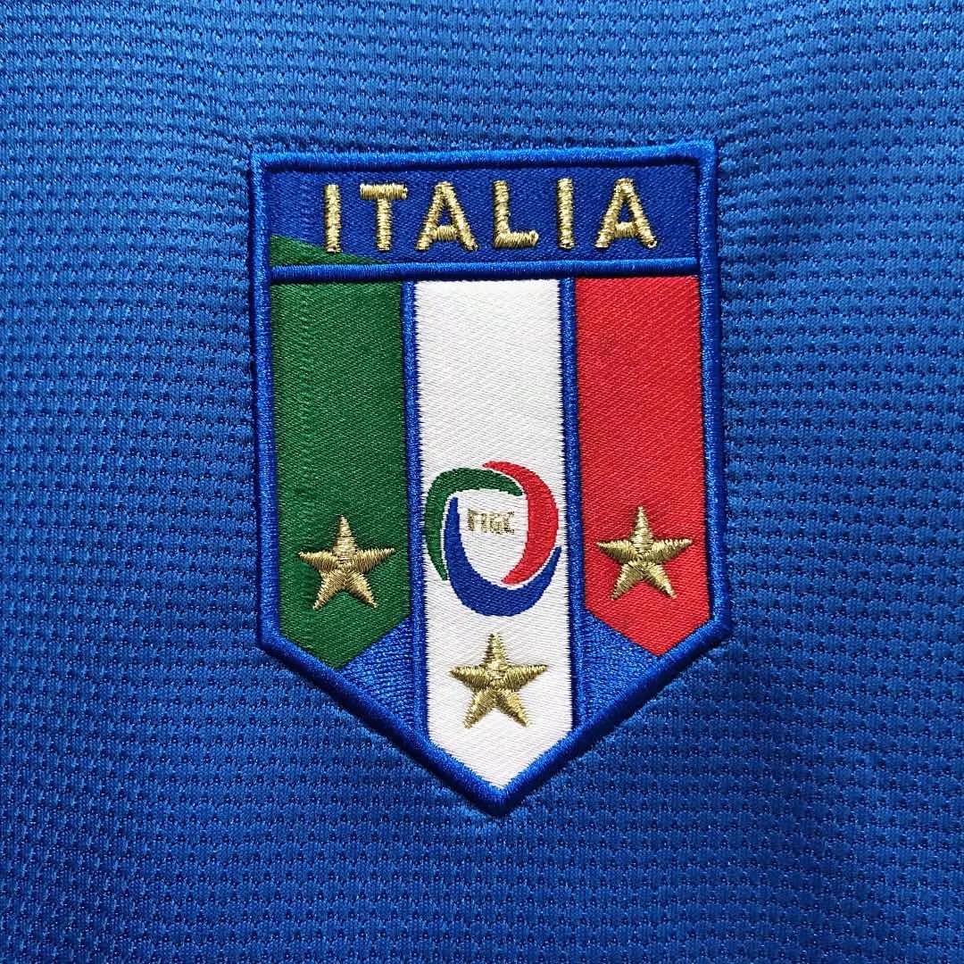 2006 Italy home national team retro football jersey