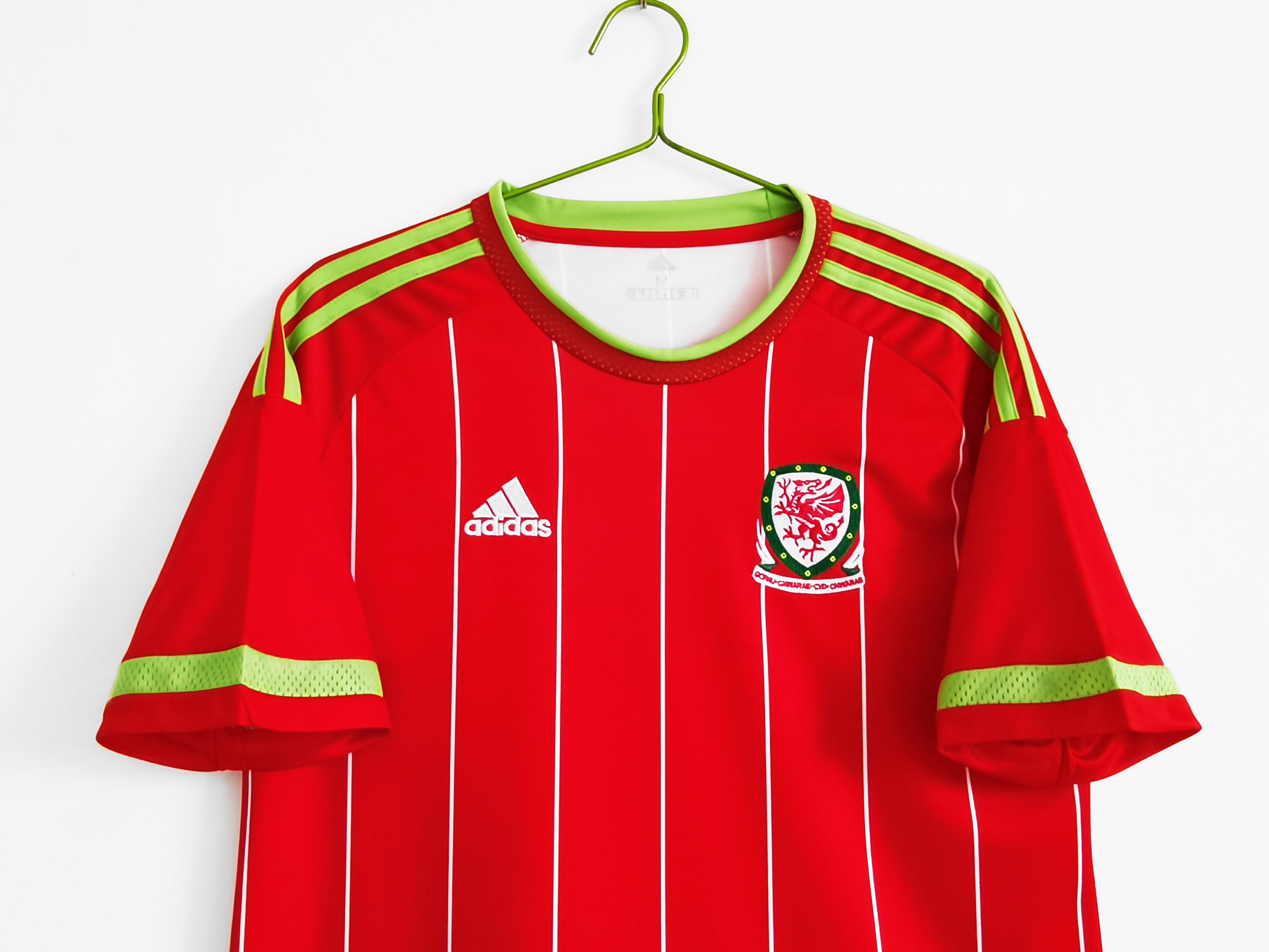 2015/16 Wales Home National Team Retro Jersey