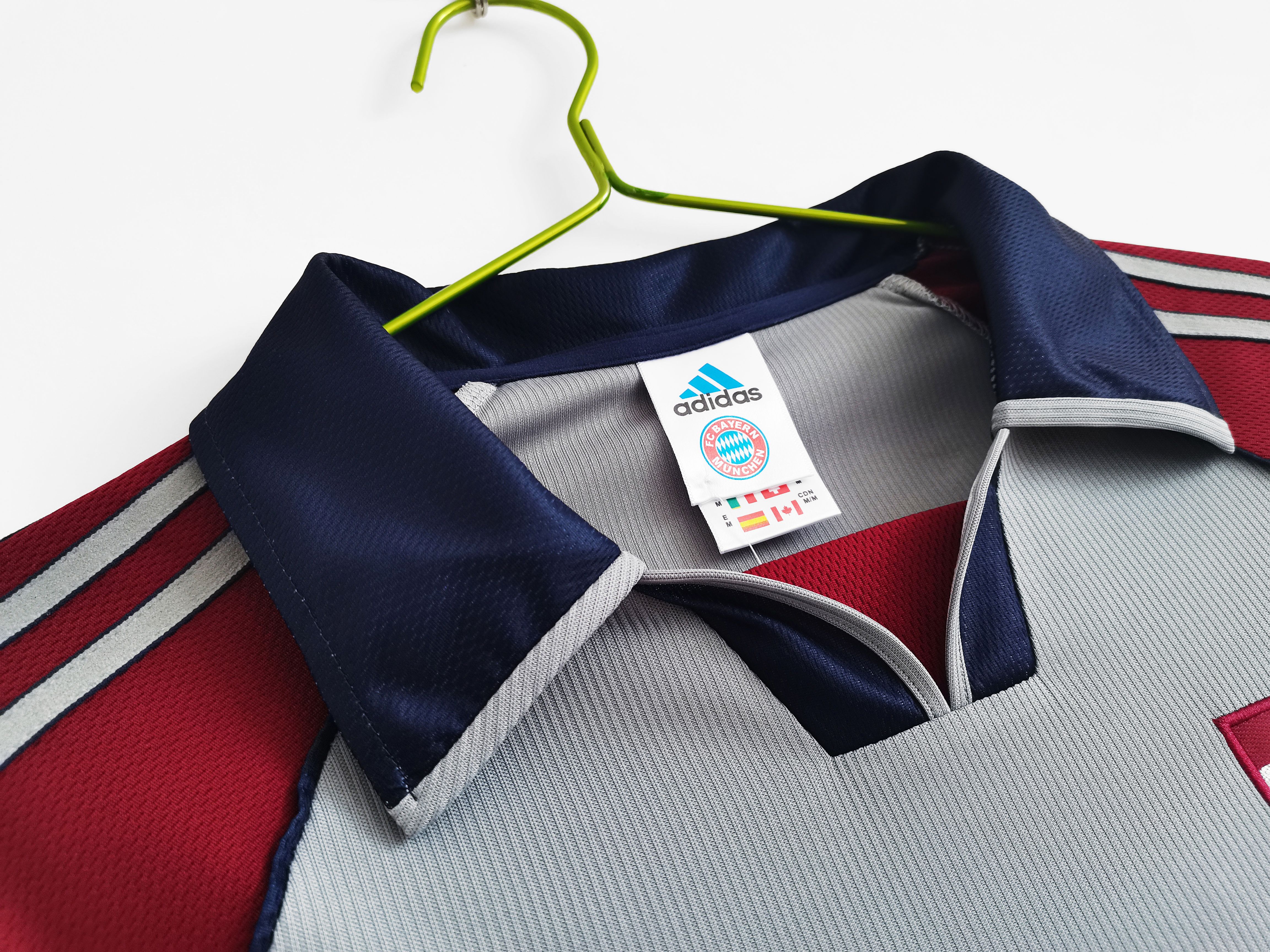 1998/99 Bayern Munich away vintage shirt