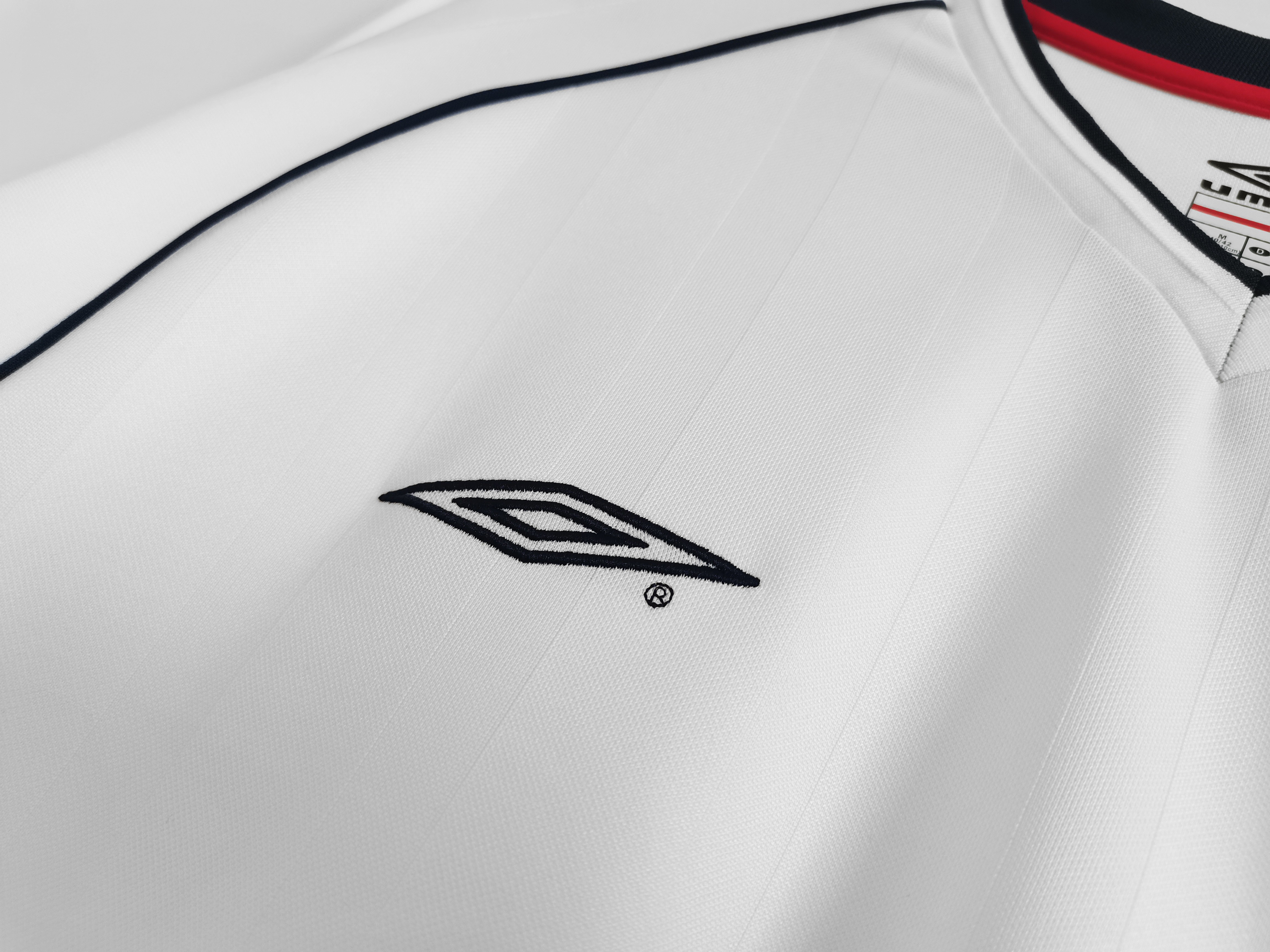 2002 England Home National Team vintage shirt