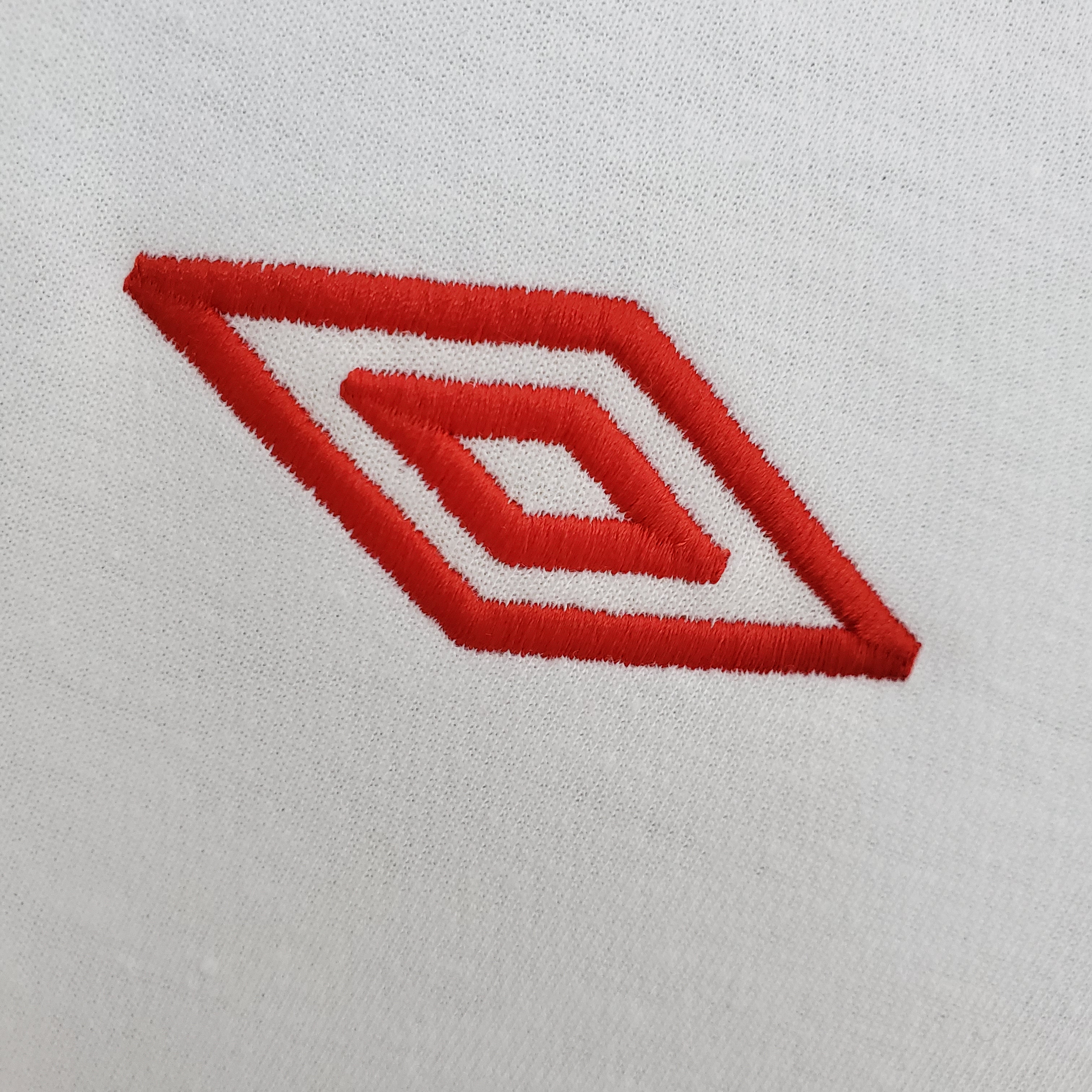 2010 England home vintage shirt