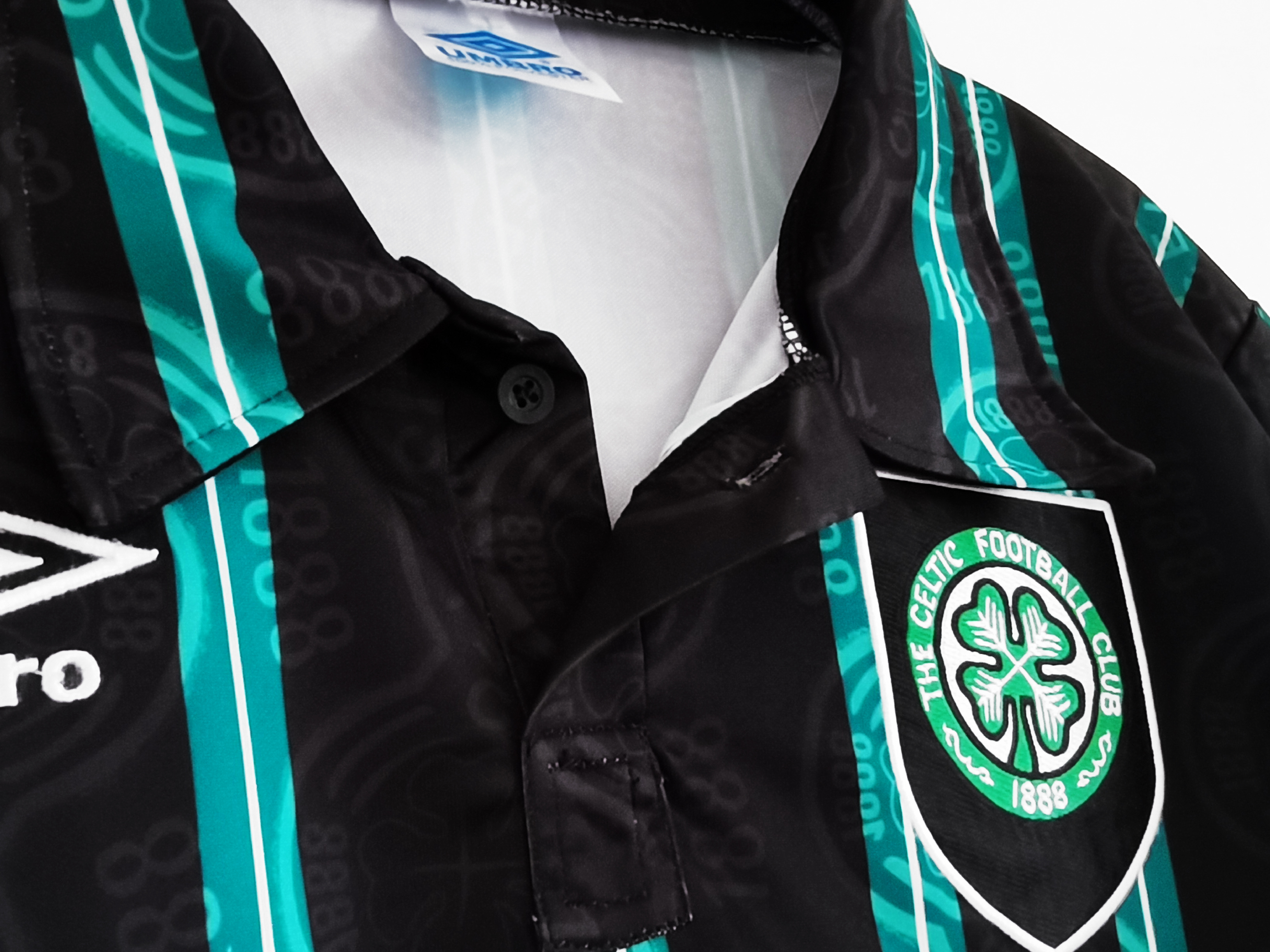 1992/93 Celtic Away Retro Shirt