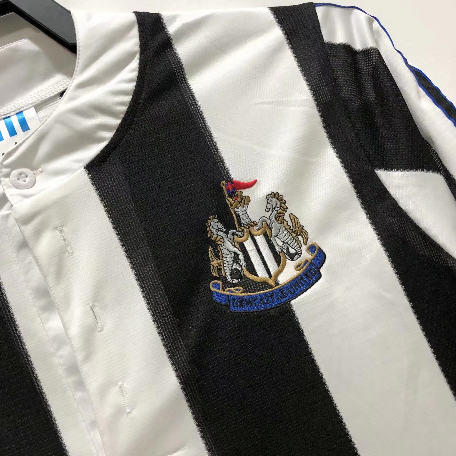 1995/97 Newcastle United Home Long Sleeve Retro Football Shirt