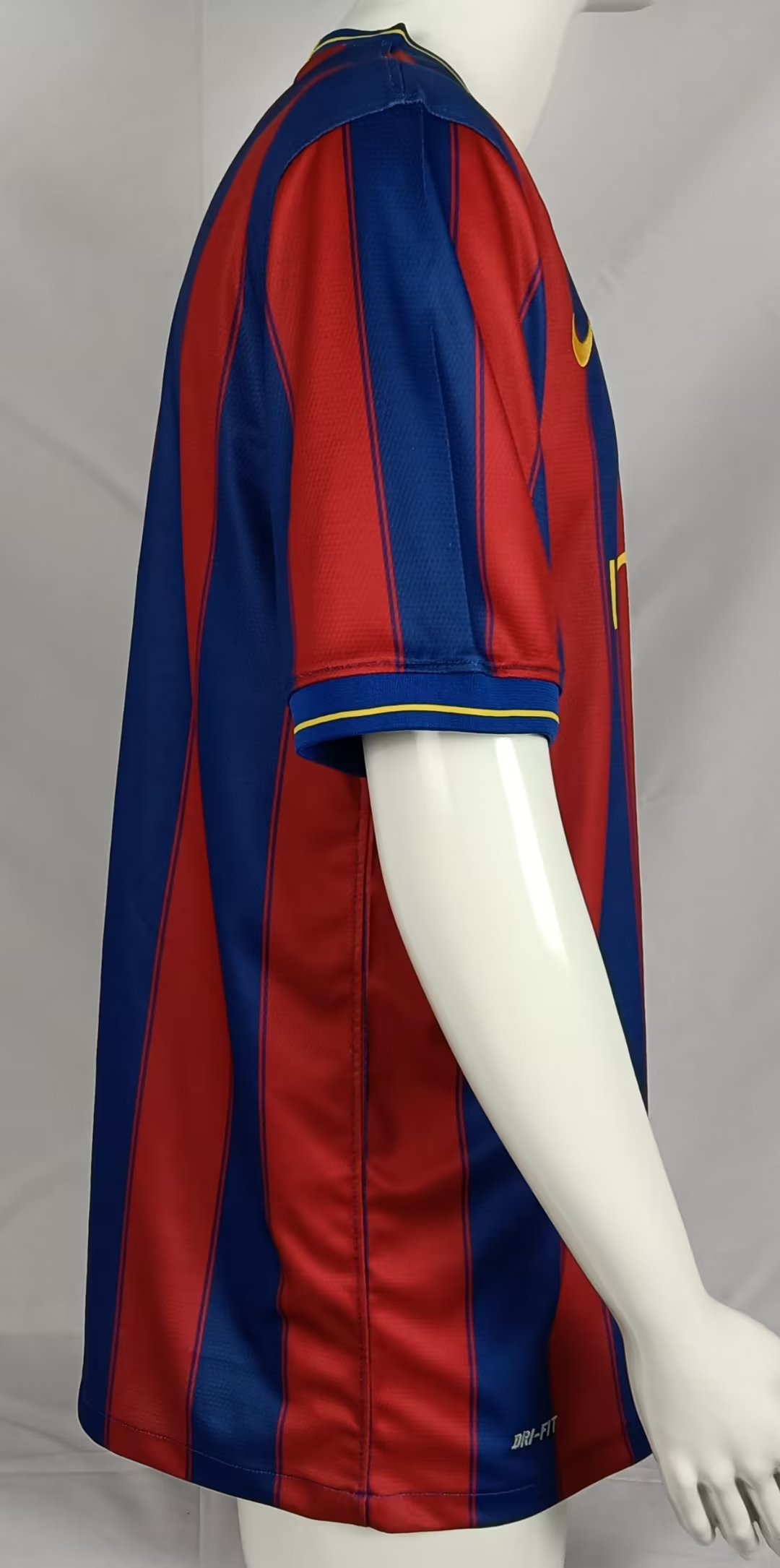 2009/10 Barcelona Home Retro Football Shirt