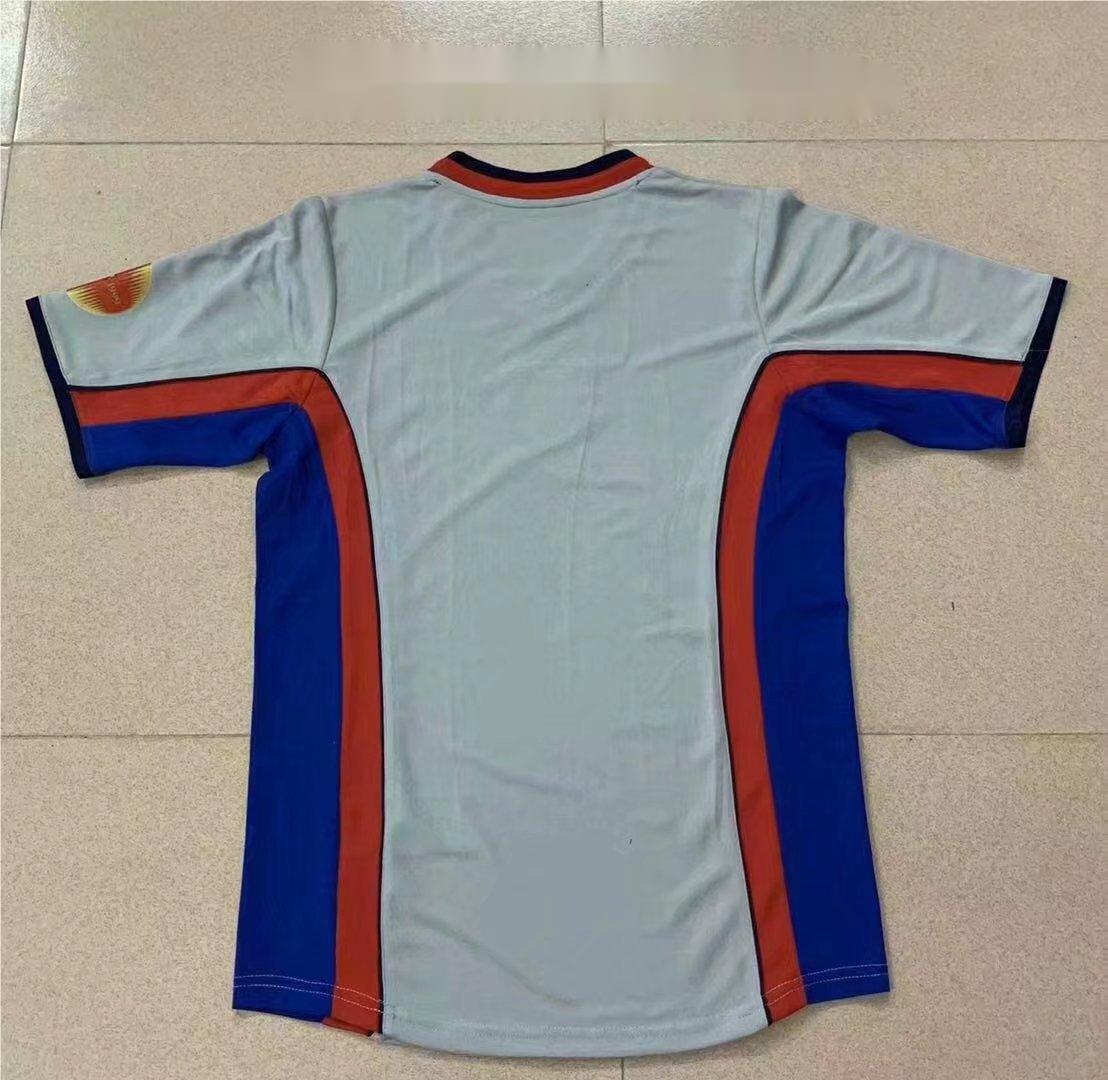 2000 Barcelona Away Retro Football Shirt