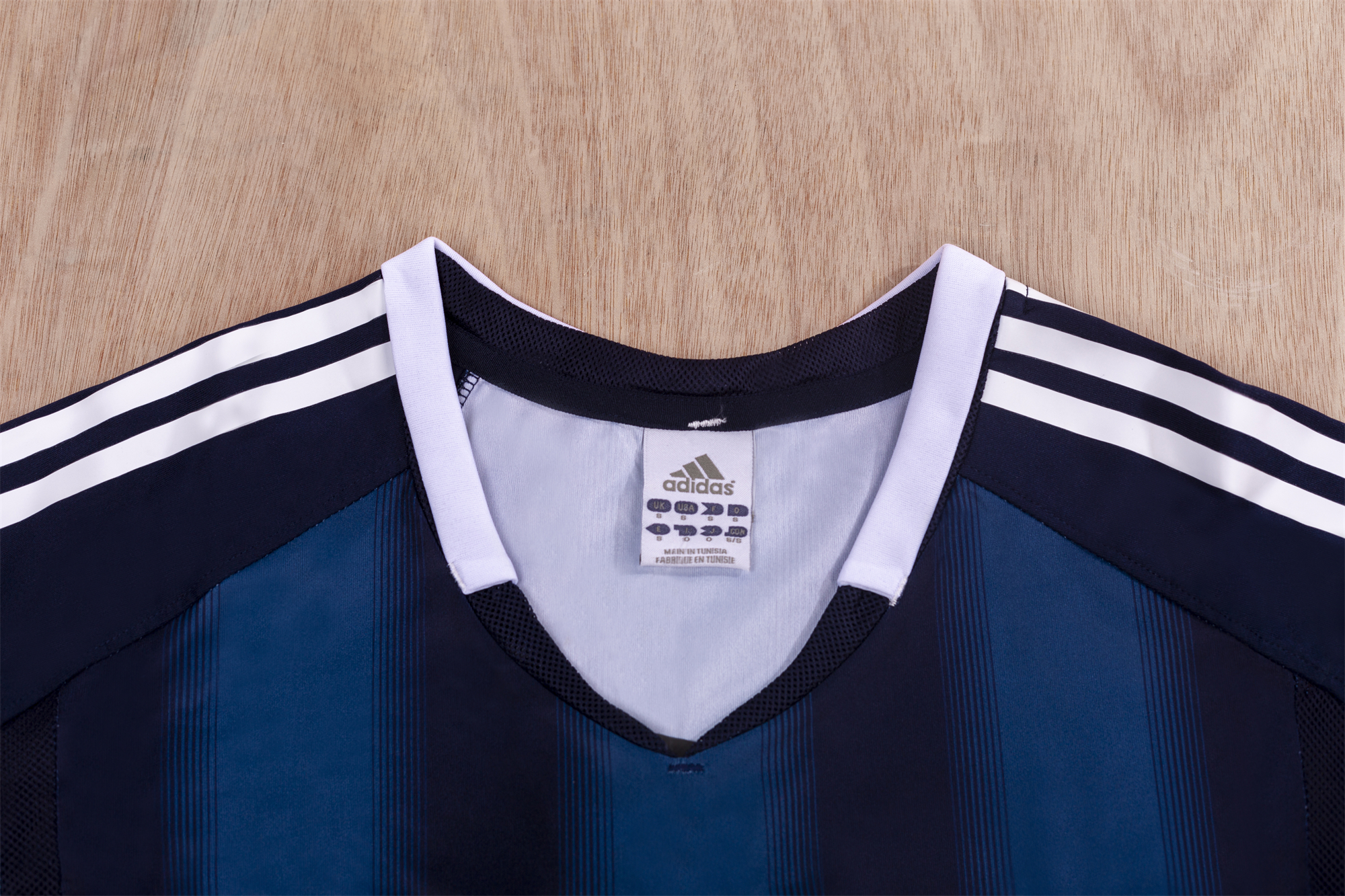 2004/05 Newcastle United Away Retro Football Shirt  