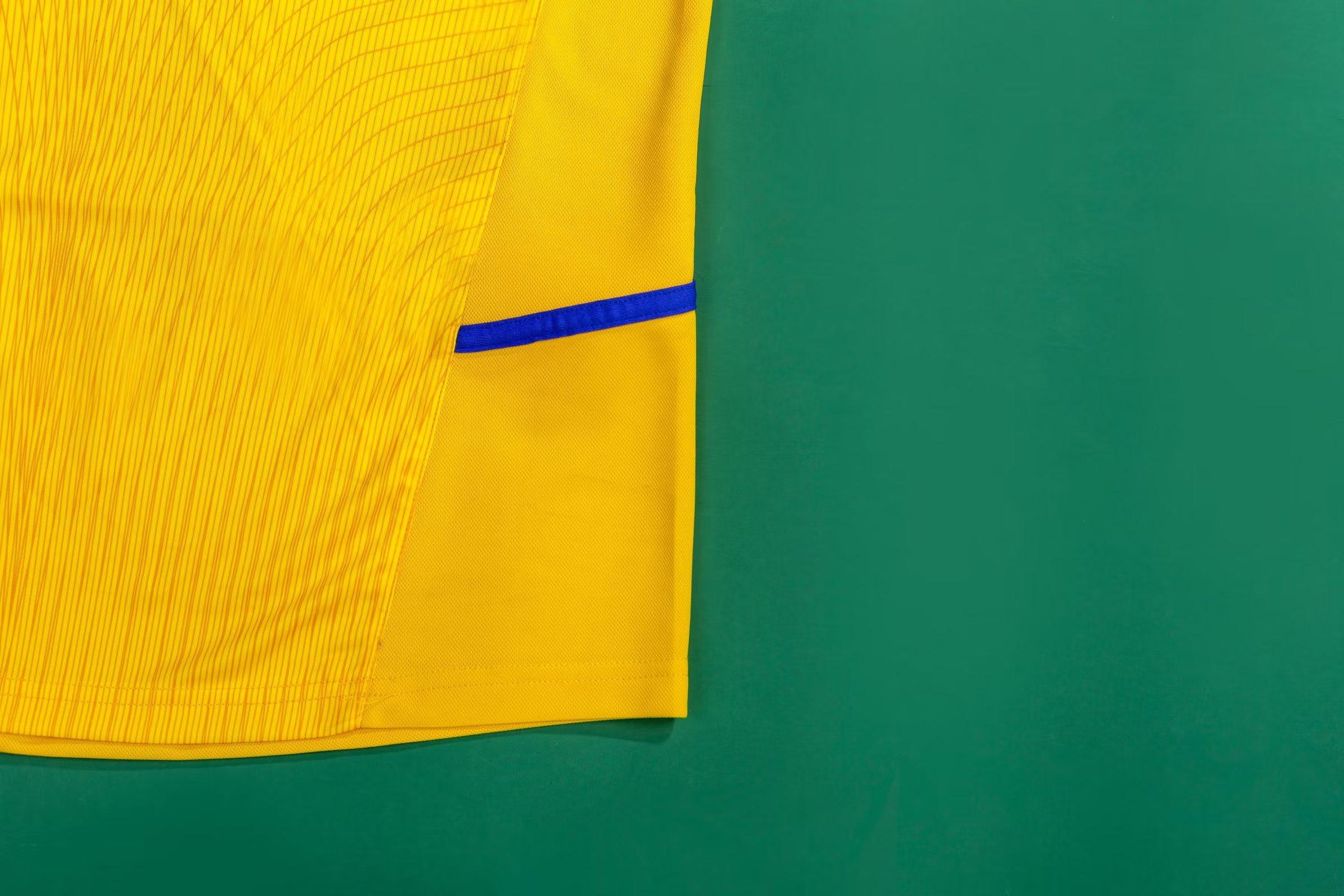 2002/03 Leeds United Third Vintage Shirt  