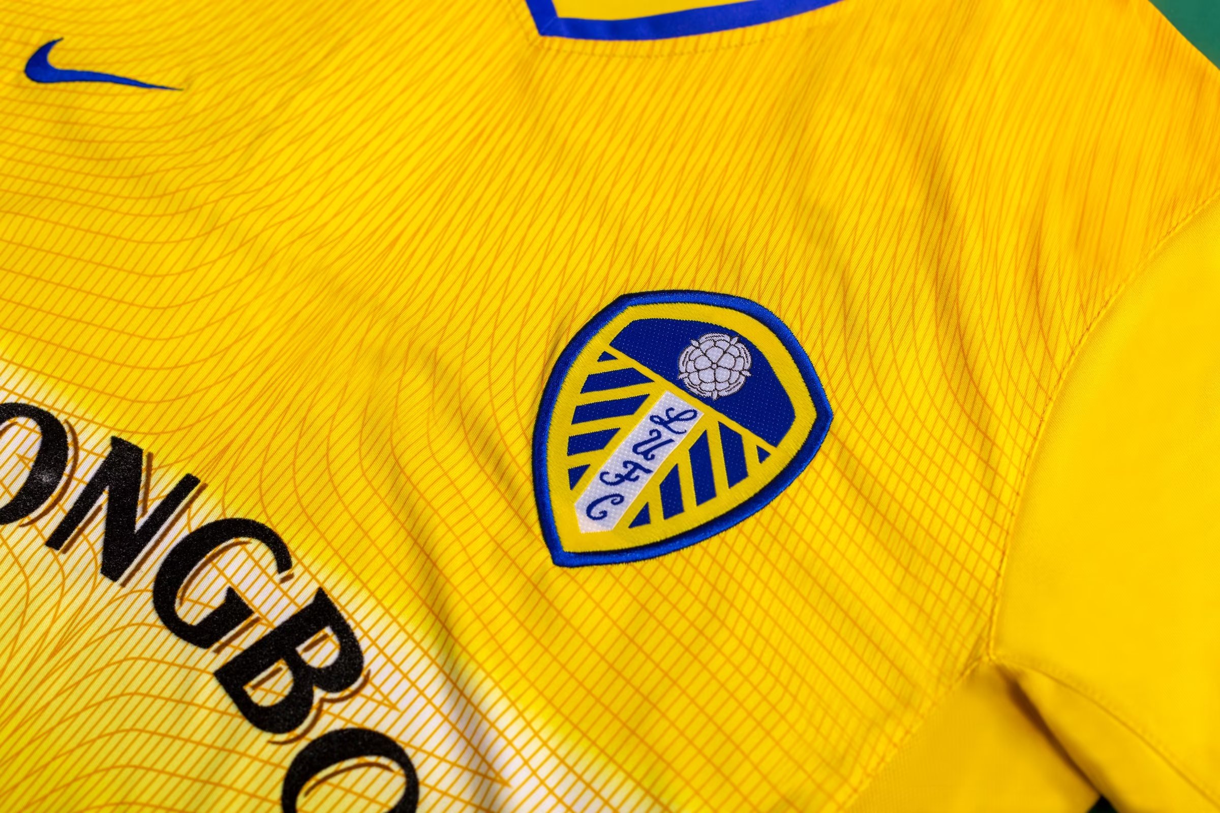 2002/03 Leeds United Third Vintage Shirt  