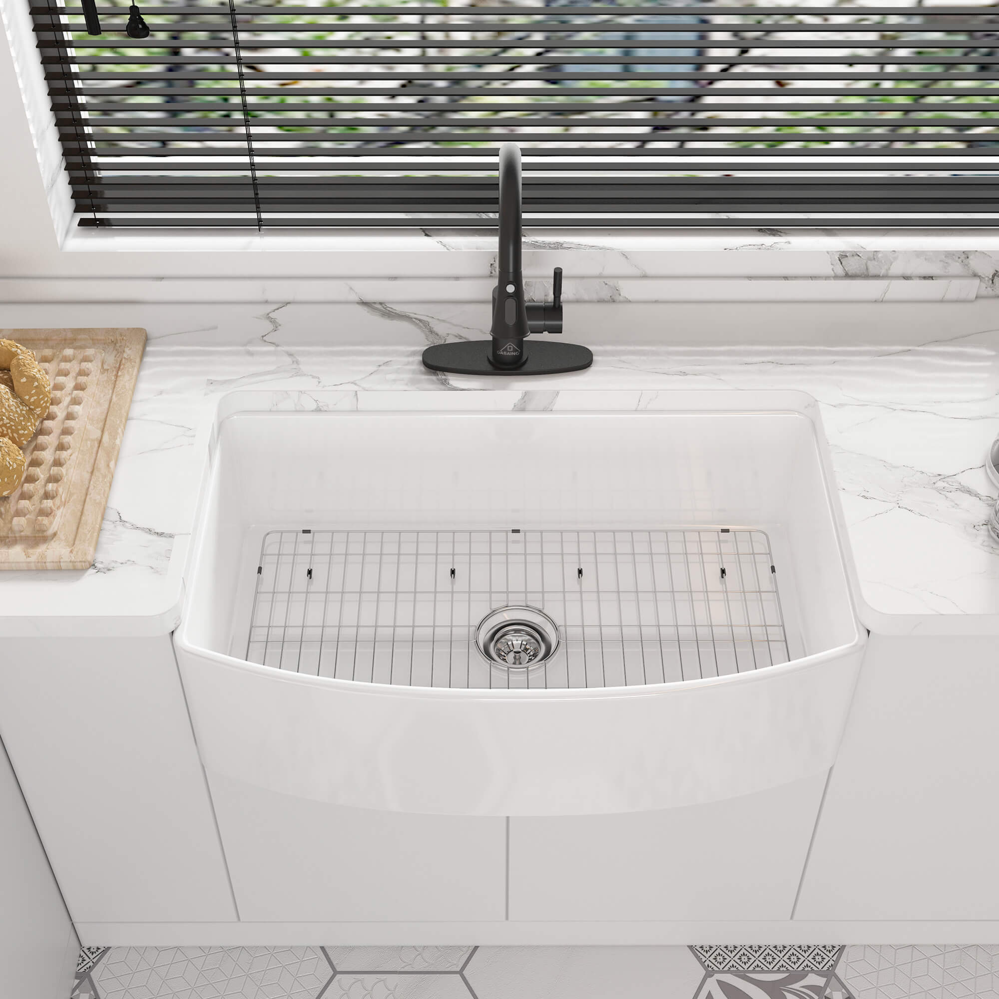 33 in. Curved Single Bowl Fireclay Farmhouse Apron Kitchen Sink with Grid and Drainer, cUPC Certified, in Glossy White/Matte Black/Matte Gray