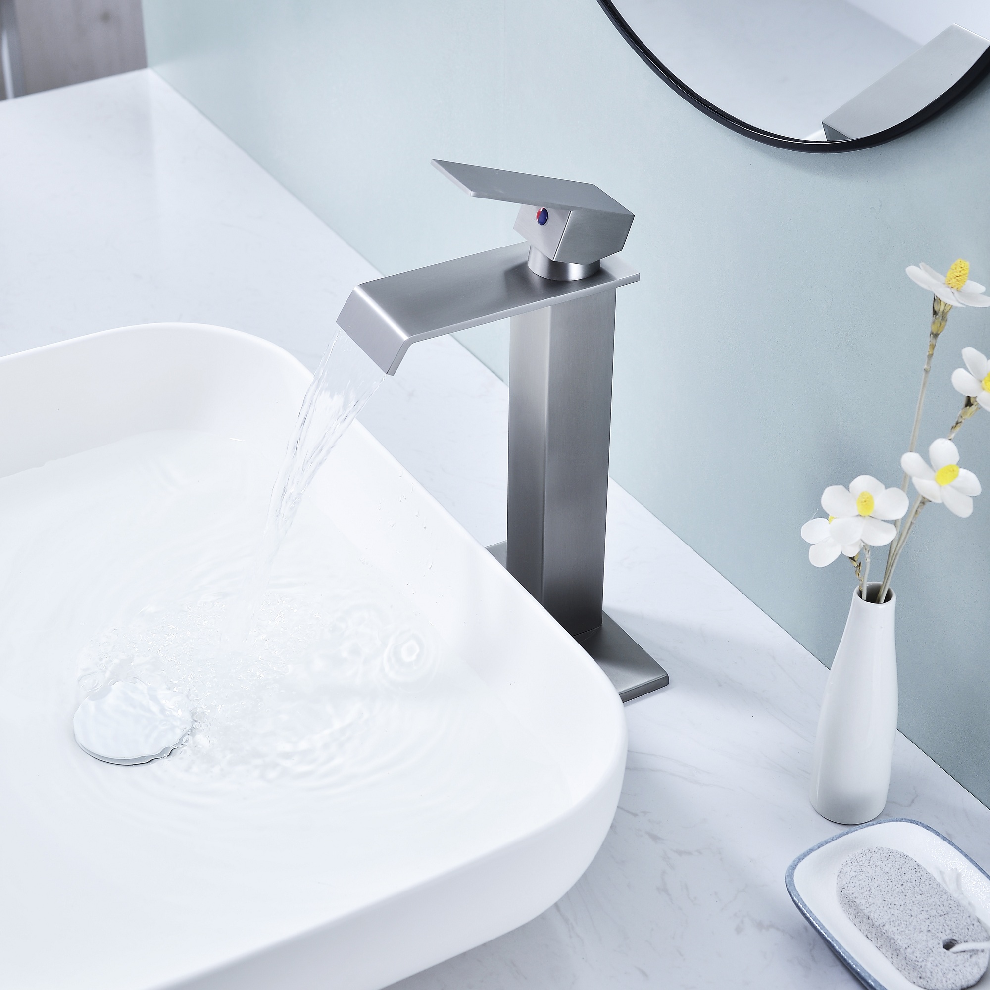 Waterfall Spout Bathroom Faucet,Single Handle Bathroom Vanity Sink Faucet-CASAINC