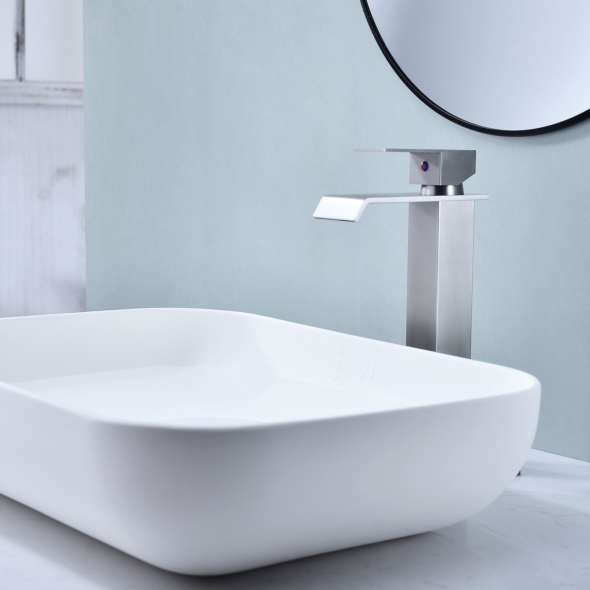 Waterfall Spout Bathroom Faucet,Single Handle Bathroom Vanity Sink Faucet-CASAINC