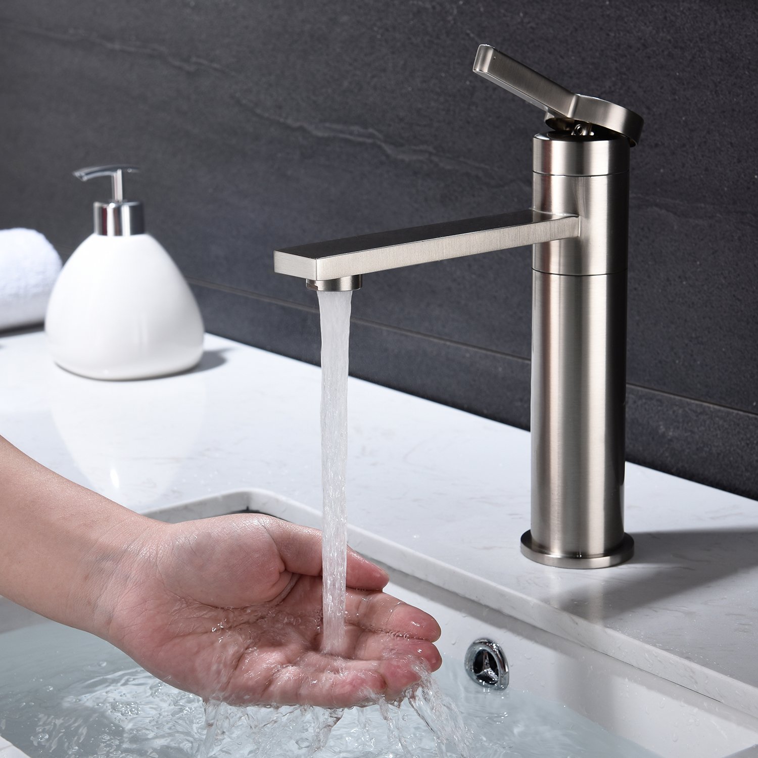 Single Handle Sink Vanity Bathroom Faucet in Brushed Nickel-CASAINC
