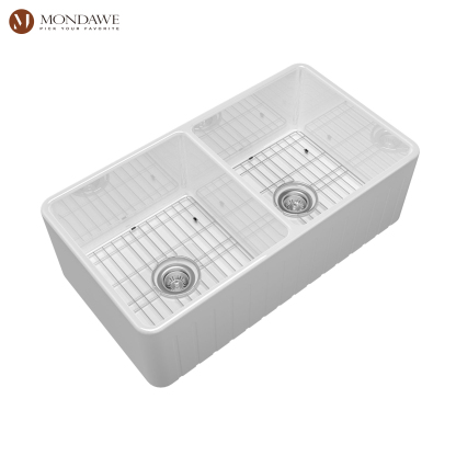 Farmhouse 33 in. double bowl fireclay kitchen sink in white comes with pull-down faucet-Mondawe