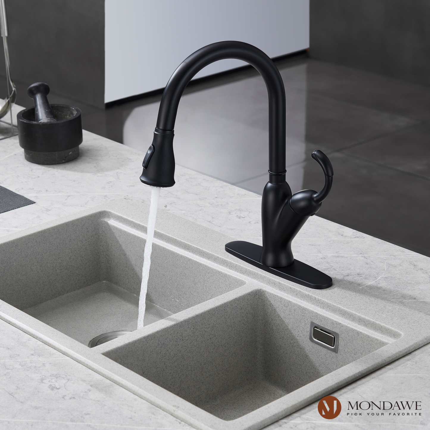 Mondawe Dual Function Mid Arc Pull Down Single Handle Deck Mount Kitchen Faucet (MatteBlack/BrushedNickel)-Mondawe