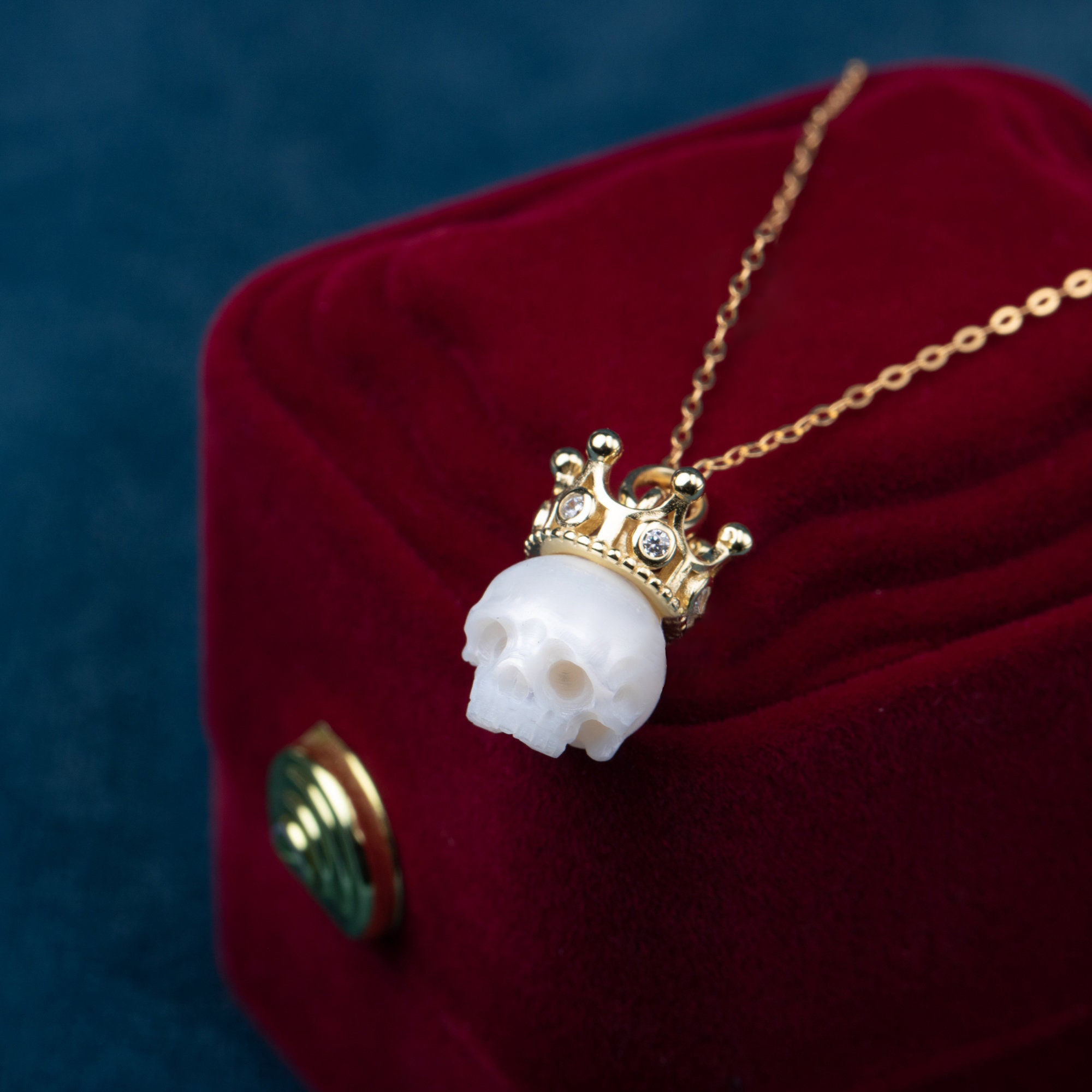 Fashion Crown Pearl Skull Necklace-Vigg Jewelry