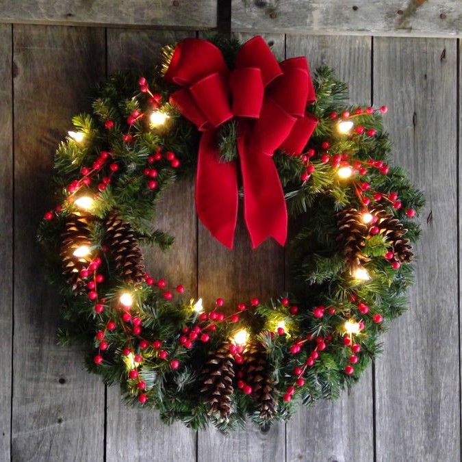 Lighted Red Classic Artificial Wreath【BUY 2 FREE SHIPPING】