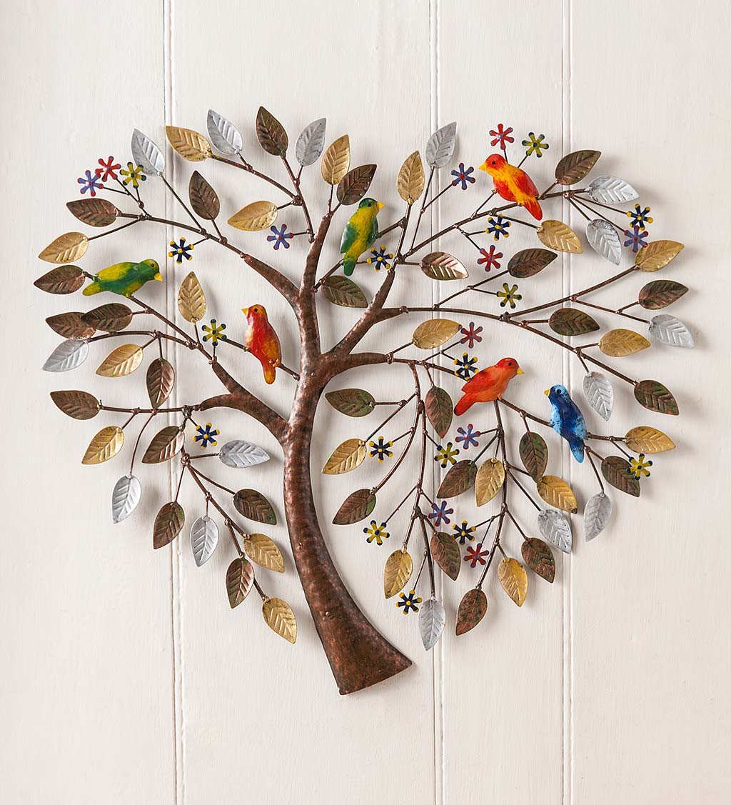 Indoor/Outdoor Handcrafted Heart-shaped Tree of Life Wall Art