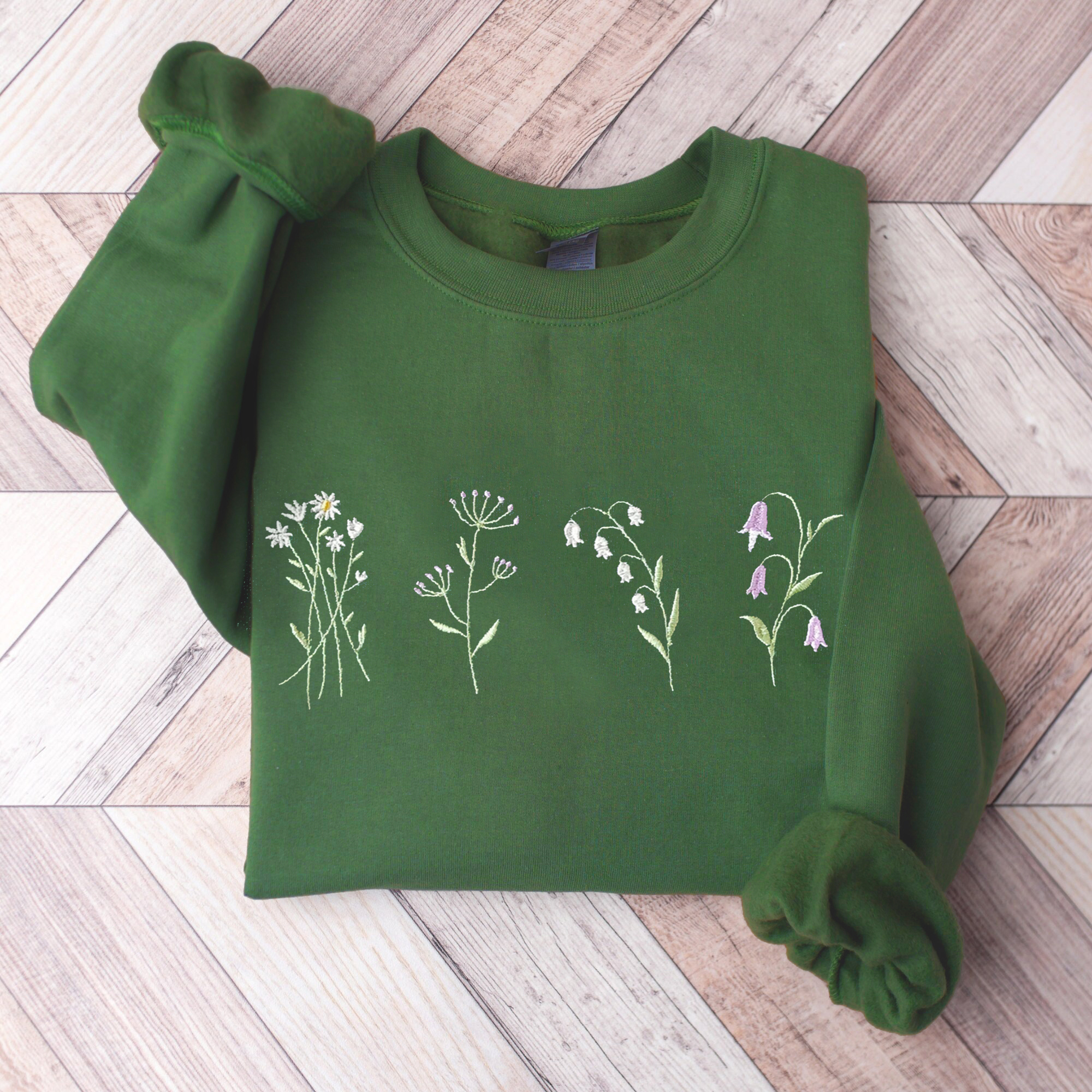 Floral embroidered sweatshirt