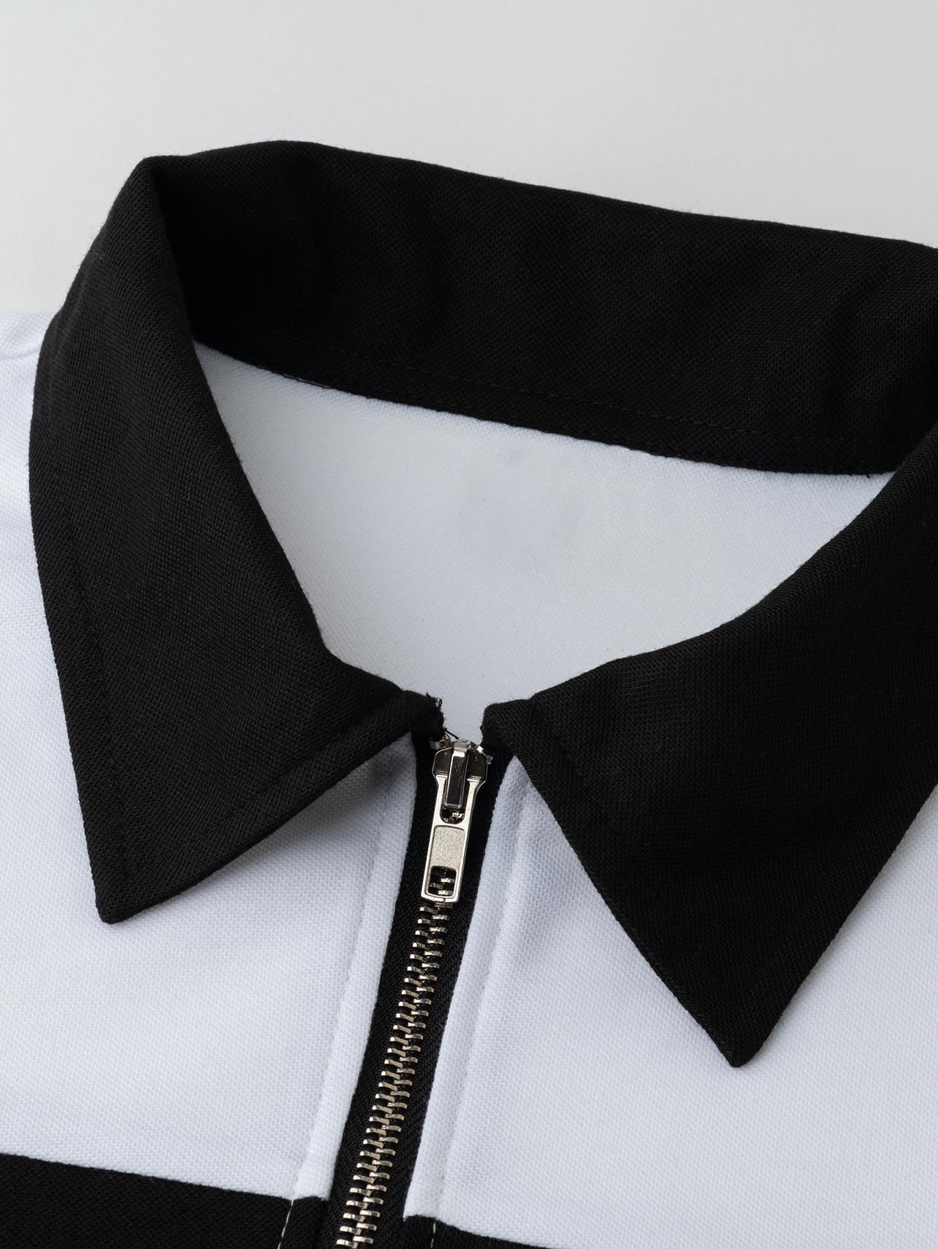 Men Letter Graphic Contrast Collar Quarter Zip Polo Shirt