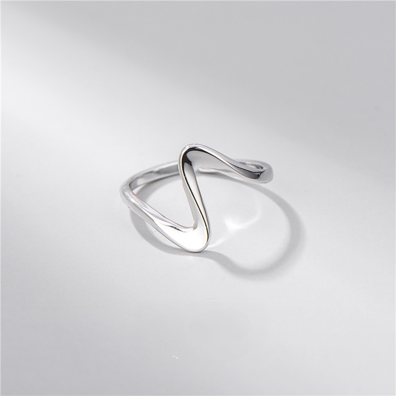 "Möbius Water Texture" S925 Sterling Silver Ring-BilngRunway