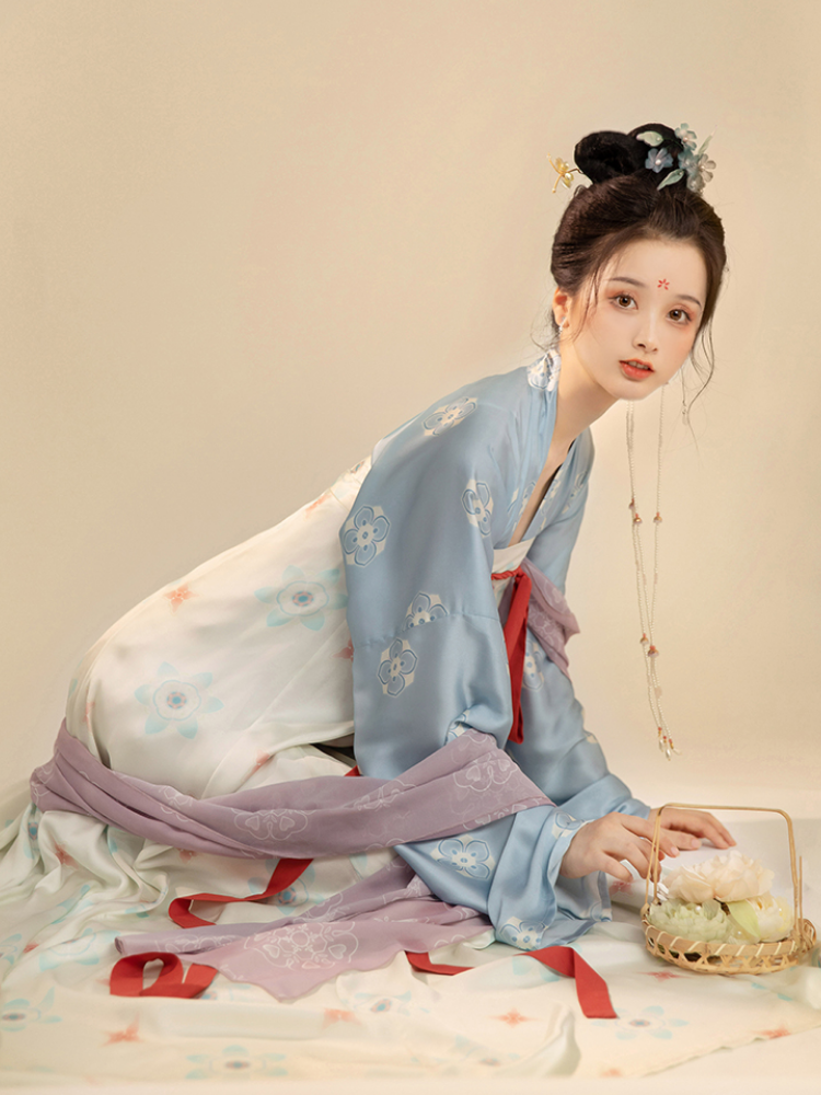 Tang Dynasty Hanfu】Chi Xia Xia: A Thought of Chang'an Tang