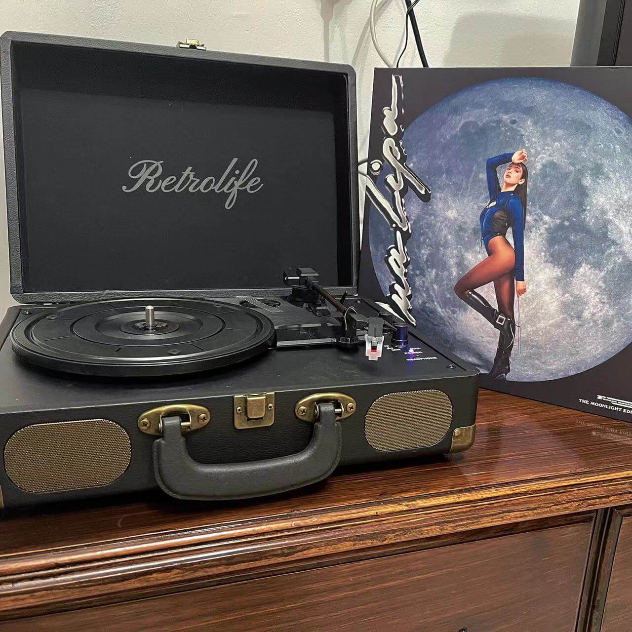 Belt-Driven Vintage Portable Turntable with Bluetooth Wireless Black