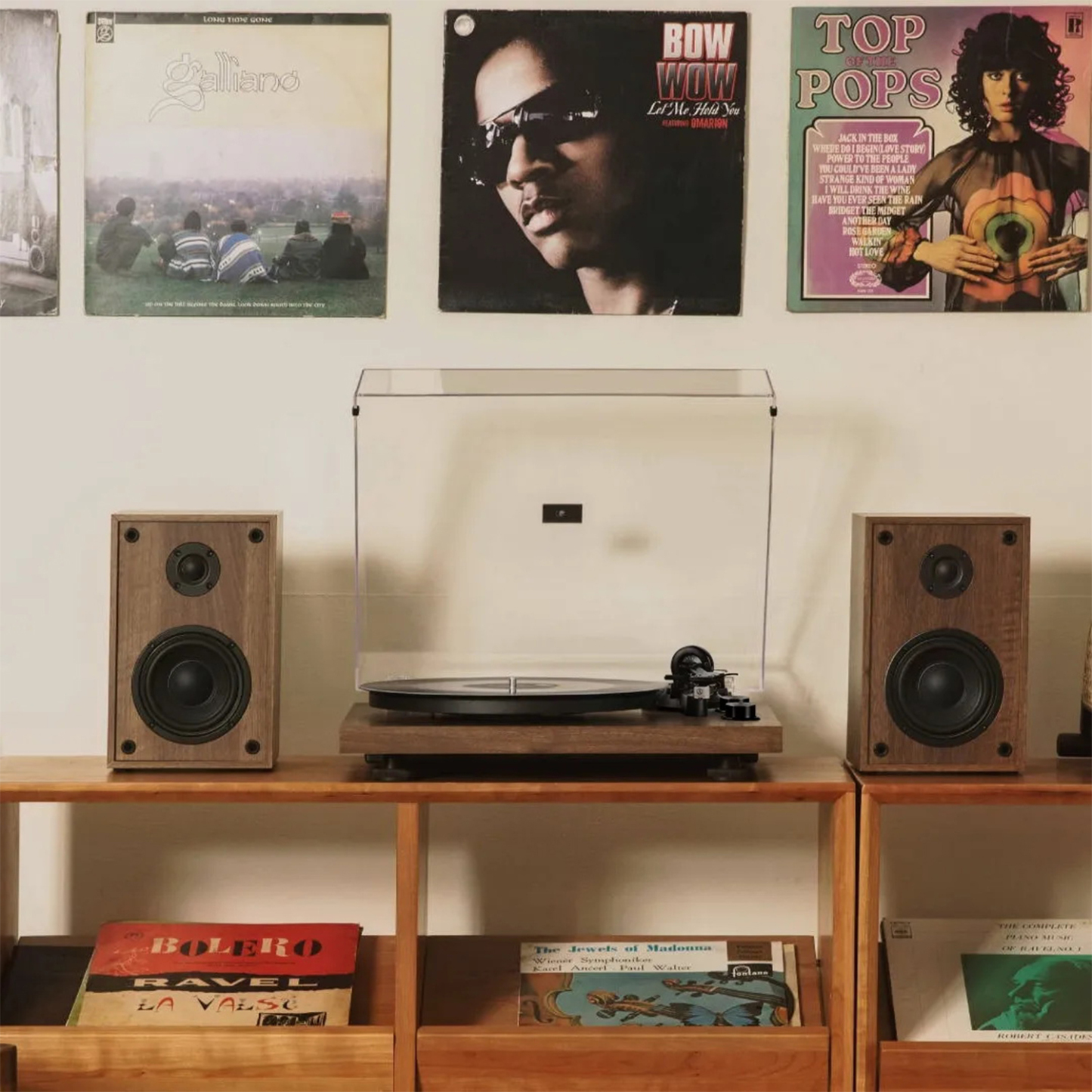 UD006 Dual Bluetooth Vinyl Record Player System with 40W Bookshelf Speakers