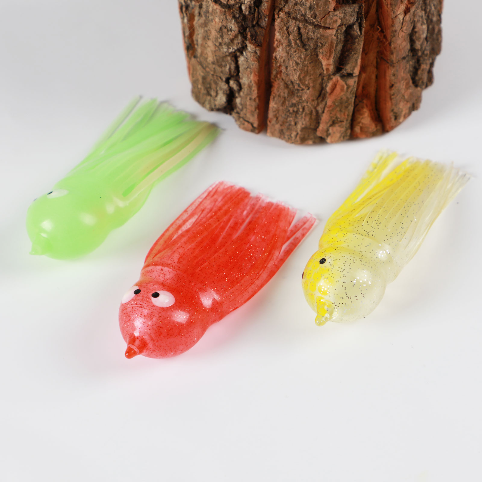 FREE FISHER 10pcs Octopus Soft Baits Fishing Soft Skirt Squid Tuna Fishing Baits/Lures 9.5cm/8g Luminous Artificial Bait Fishing Tackle 10pcs hooks with Box