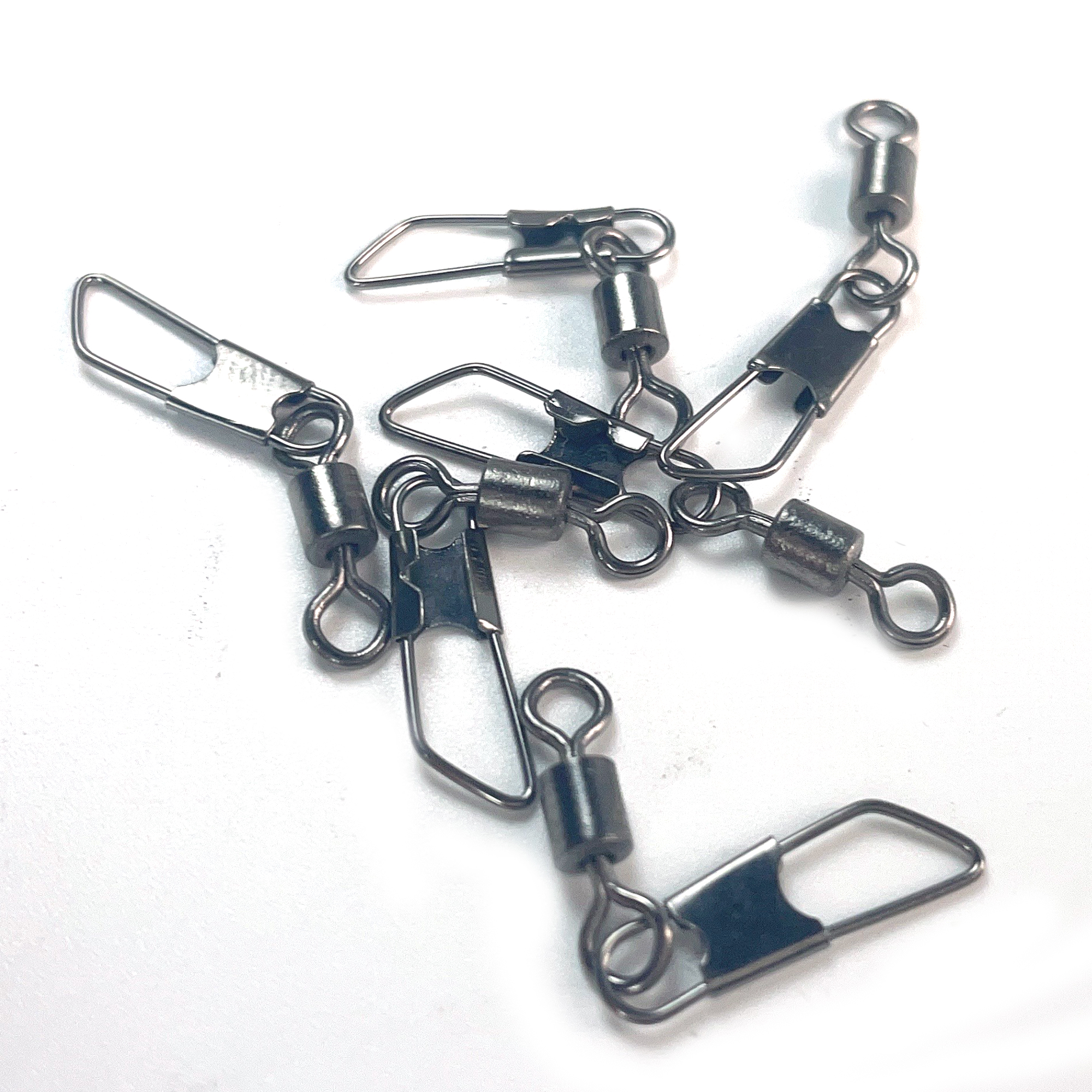 FREE FISHER 100pcs Fishing Lures Set Lead Head Soft Baits Minnow Crankbaits Spinner Fishhook Swivels Beads Frogs Fishing Jigs Swimbaits Kit