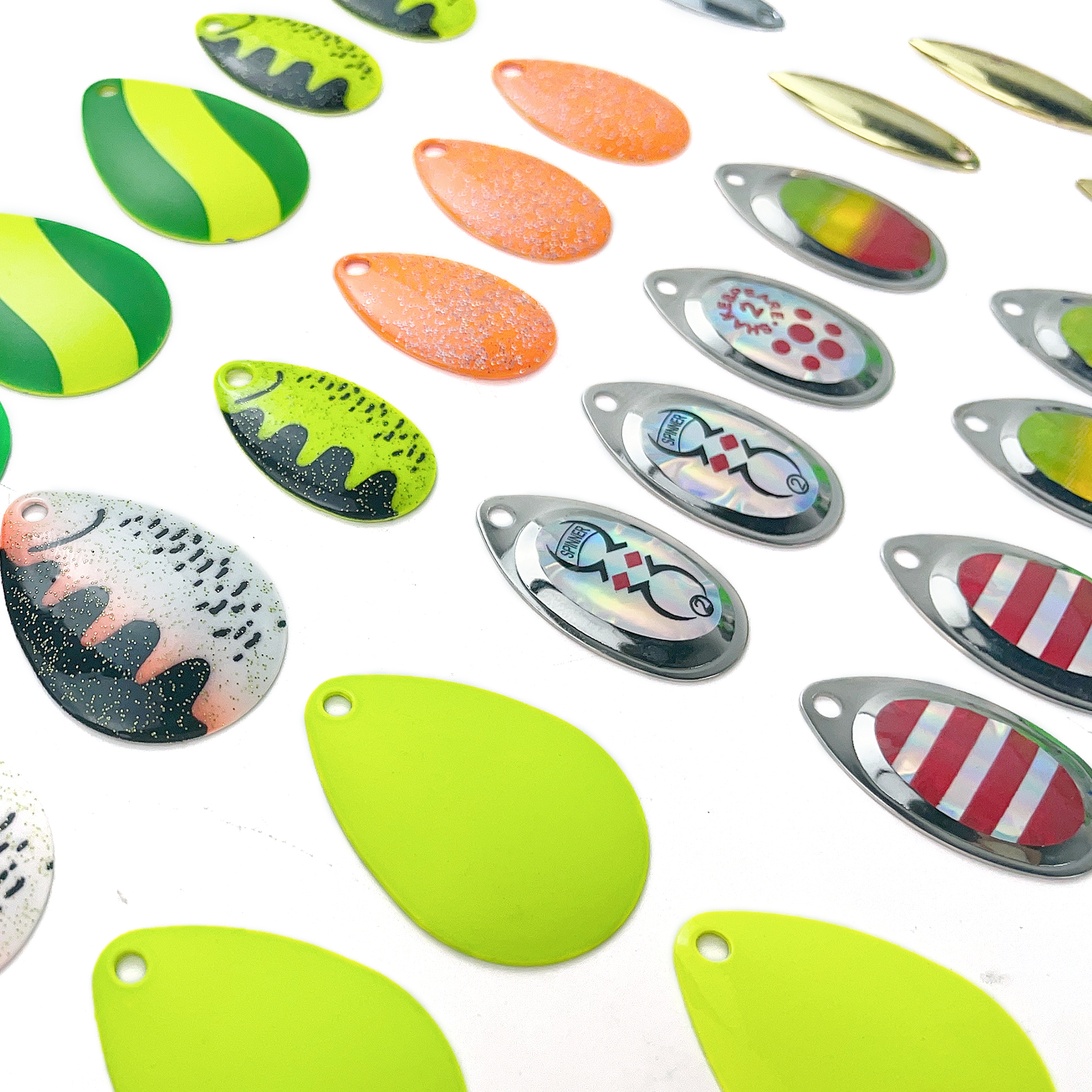 FREE FISHER 149-241pcs Fishing Spinners Set Beads Metal Sequins Hooks DIY Spinnerbaits Accessories Rooster Blades Tackle Box for Trout/Bass