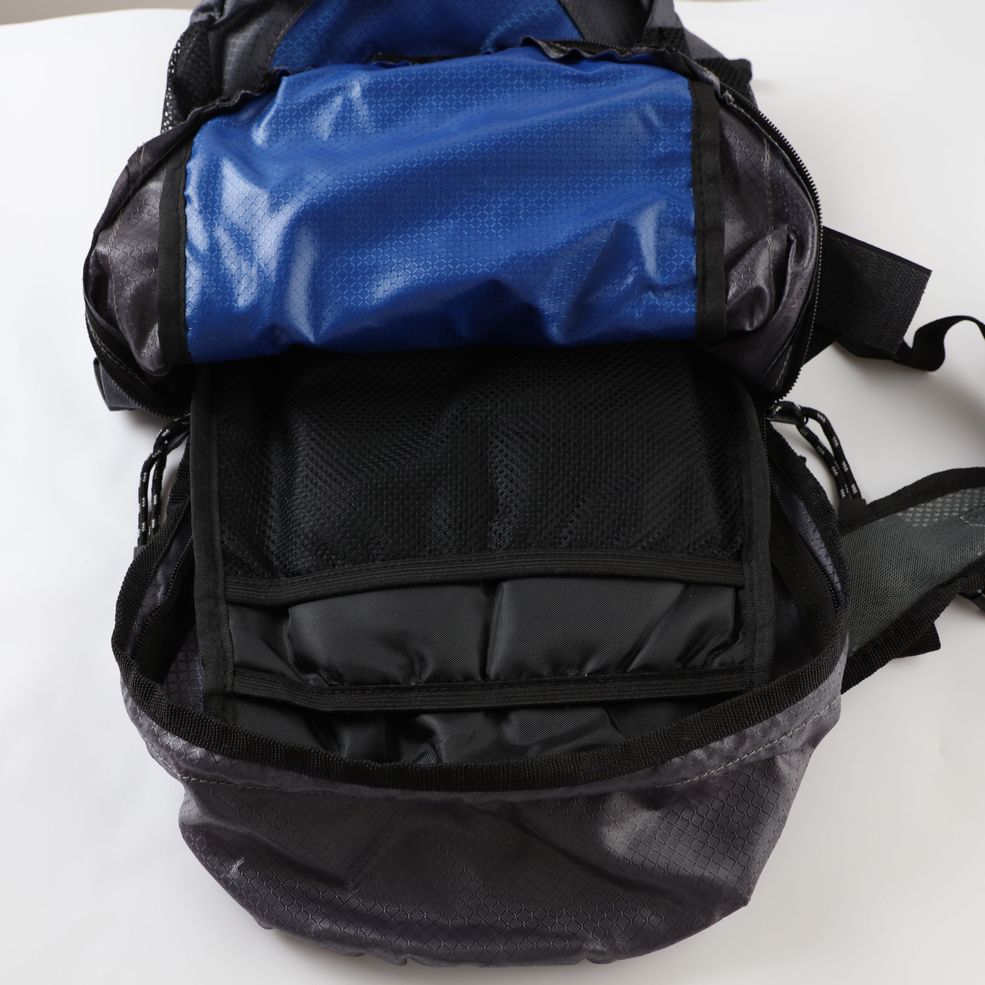 FREE FISHER 15L Large Capacity Backpack Lightweight Wide Shoulder Strap Mountaineering Fishing Bag for Outdoor Camping with Rain Cover