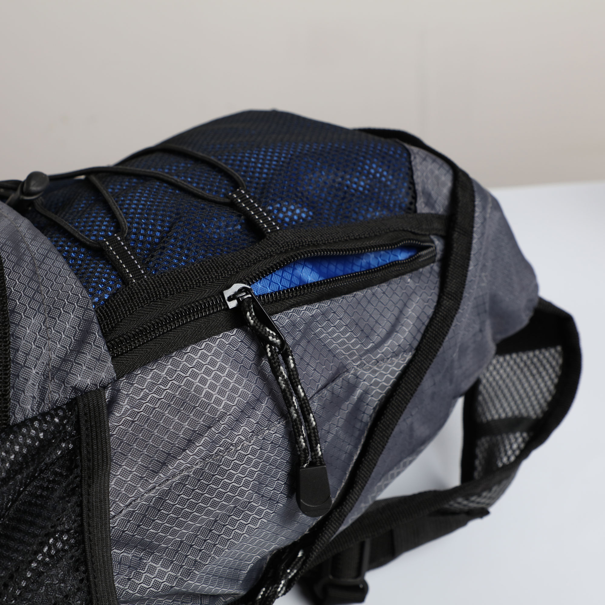 FREE FISHER 15L Large Capacity Backpack Lightweight Wide Shoulder Strap Mountaineering Fishing Bag for Outdoor Camping with Rain Cover