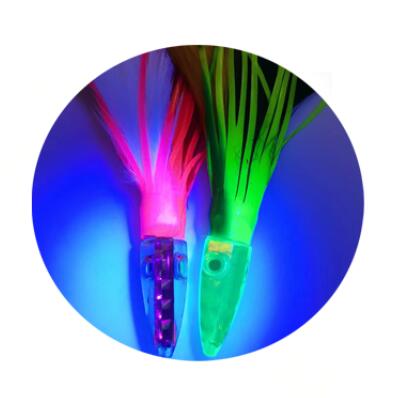 FREE FISHER 5pcs/Lot Sea Fishing Octopus Lure 14cm 32g Squid Jigs Big Game Bait Drag Fishing Bait Trolling Lures with Feather Skirt for Tuna