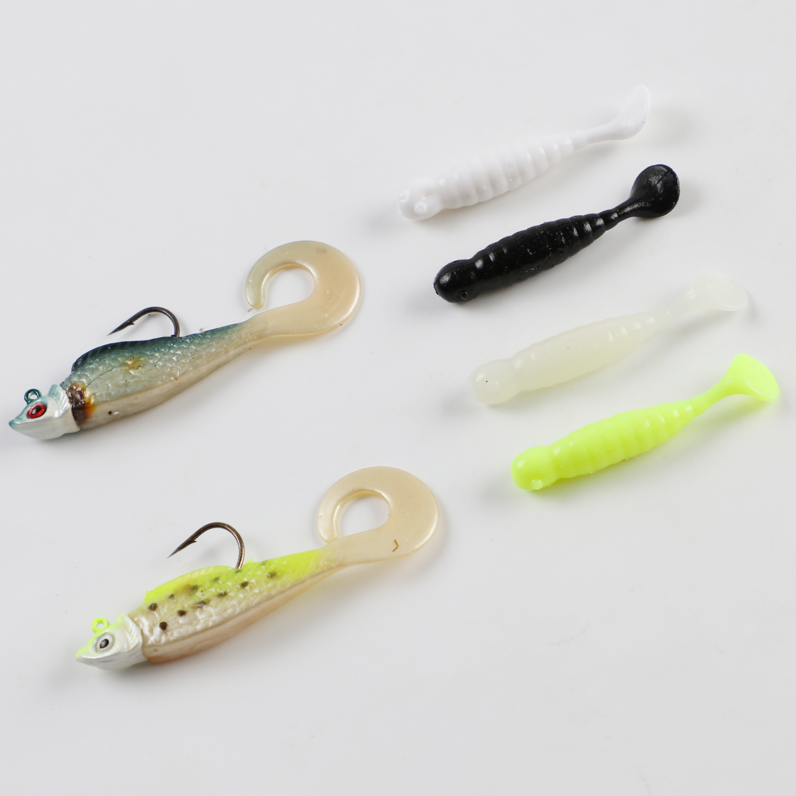 FREE FISHER Fishing Soft Lures Set 60pcs Baits with Plastic 5-Grid Clear Box Wobbler Swimbait Artificial T-tail Bionic Baits for Carp/Bass Fishing