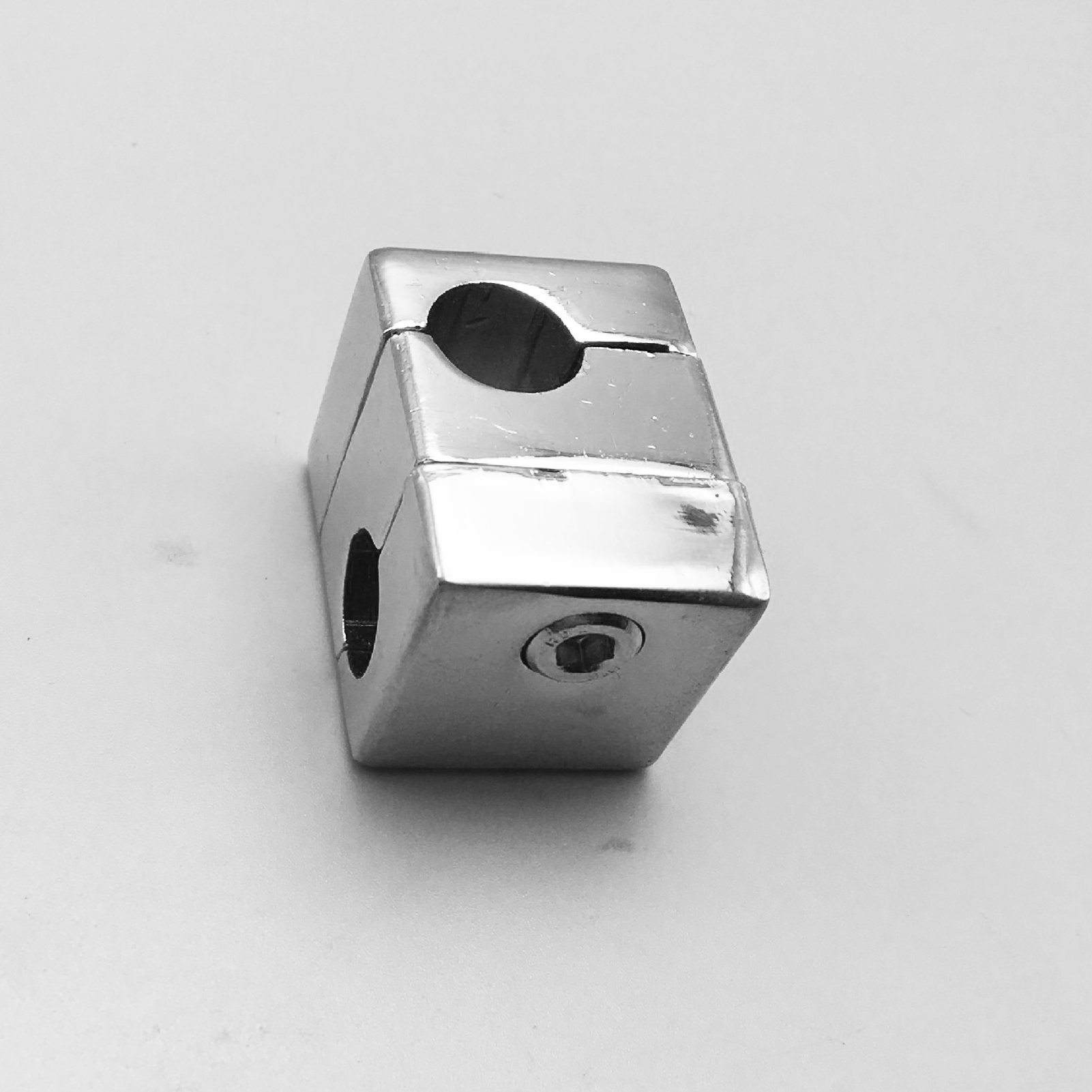 ADAMAS BETA Square Cross Clamp 1014mm Double Tube Linear Shaft Suppor