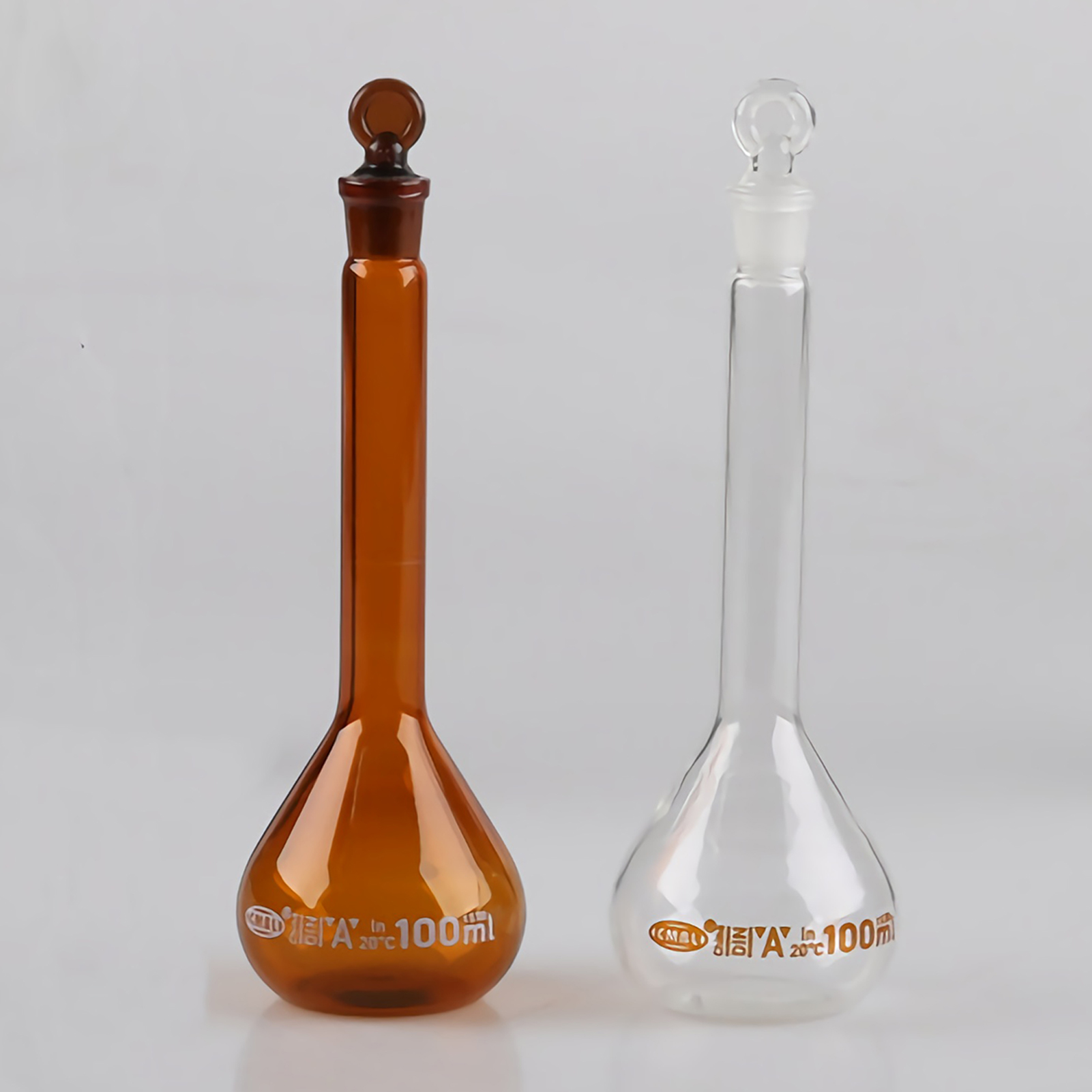 ADAMAS BETA Wholesale 10pcs/Box Class A Volumetric Flask with Glass Stopper 5ml 10ml 20ml 25ml 50ml 100ml Laboratory Glass Bottles