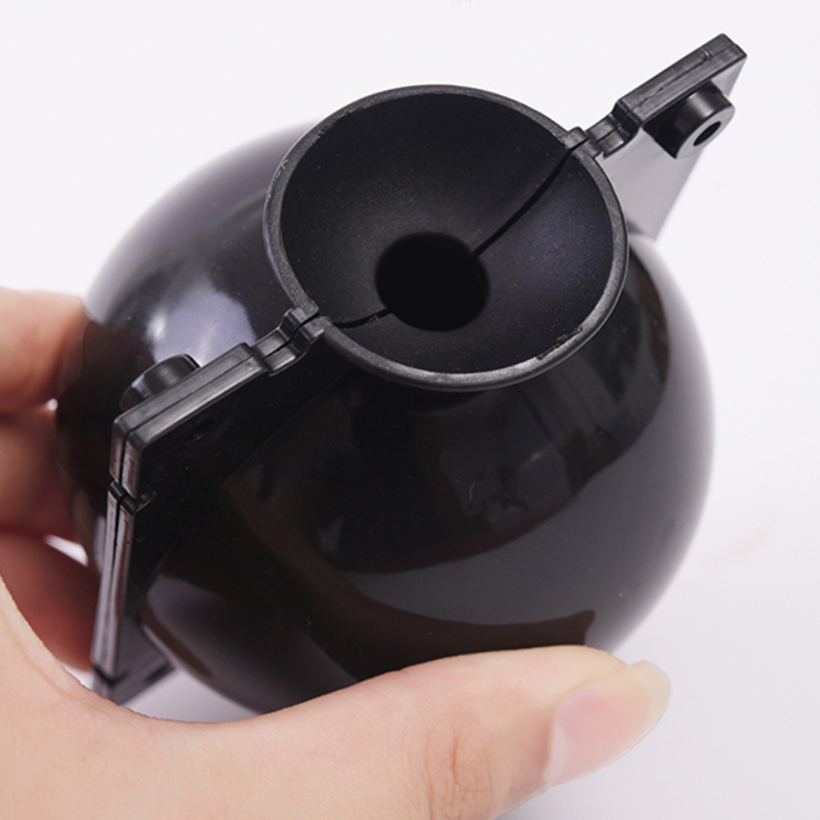 Plant Rooting Ball Black Plant Root Device Growing Box Assisted Cutting High-Pressure Propagation Ball, Reusable Grafting Controller Air-Layering for Plants Asexual Reproduction