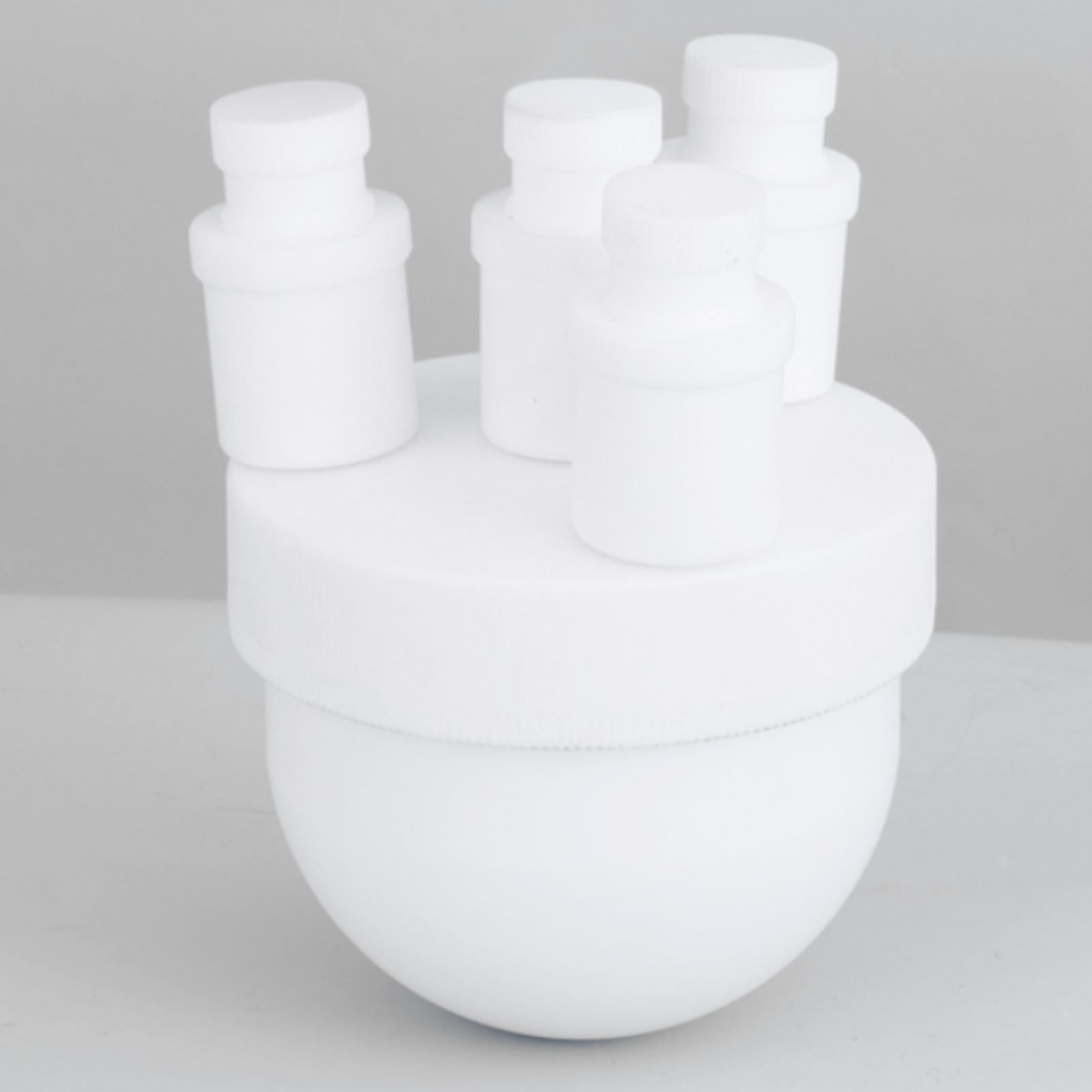 ADAMAS-BETA Tetrafluoro Four Mouth Flask With Sealing Plug Round Bottomed Covered Detachable Threaded Port Ptfe Lab Flask 250-2000ml