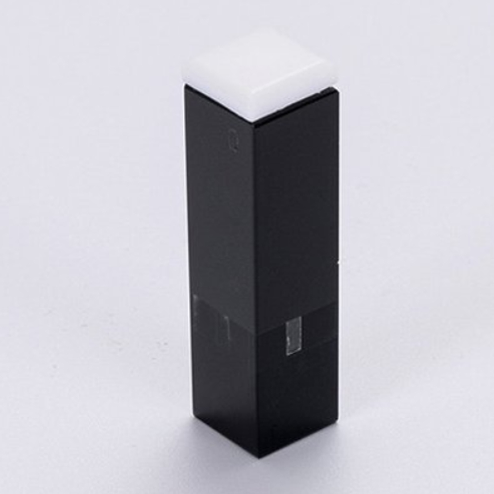 ADAMAS-BETA Quartz Cuvette with Cover Oblique Mouth Dark Wall Avoid Light Optical Path 10MM Laboratory Ultramicro Cuvette 50ul 100ul 200ul Absorption Tank