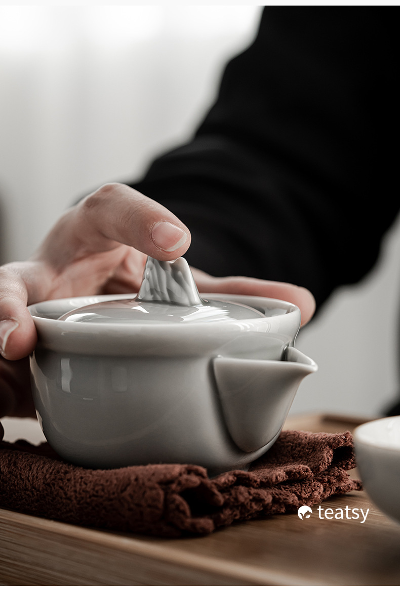 [SALE]“Mountain Silhouette”Handmade Ice-gray Glaze Ceramic Easy Brew Gaiwan Teaset (Double-cup) With Protective Case-TeaTsy Official Website