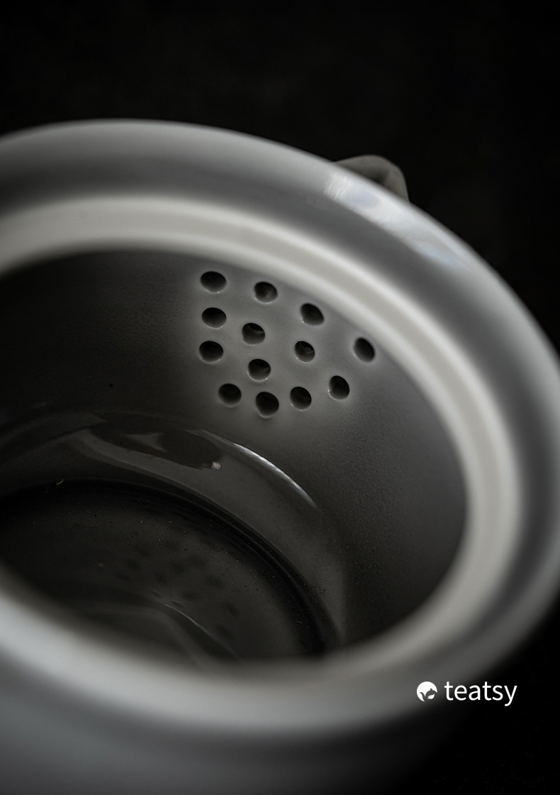 [SALE][Buy 1 Get 1 Free]“Mountain Silhouette”Handmade Ice-gray Glaze Ceramic Easy Brew Gaiwan-TeaTsy Official Website