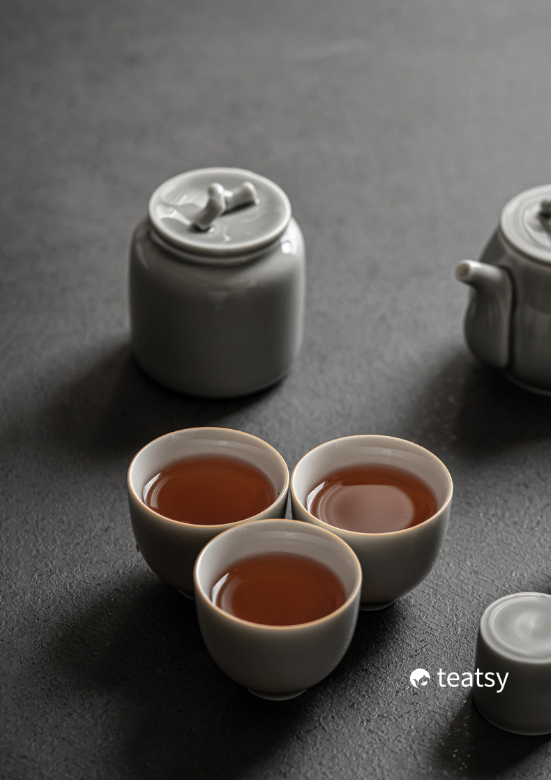 [SALE]"Quiet Bamboo" Handmade Ice-gray Glaze Ceramic Tea Canister-TeaTsy Official Website