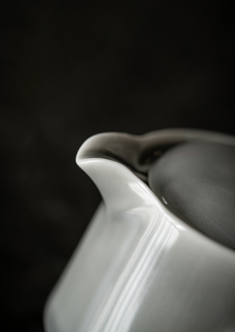 [SALE]“Originless” Handmade Ice-gray Glaze Ceramic Teapot With Side Handle-TeaTsy Official Website