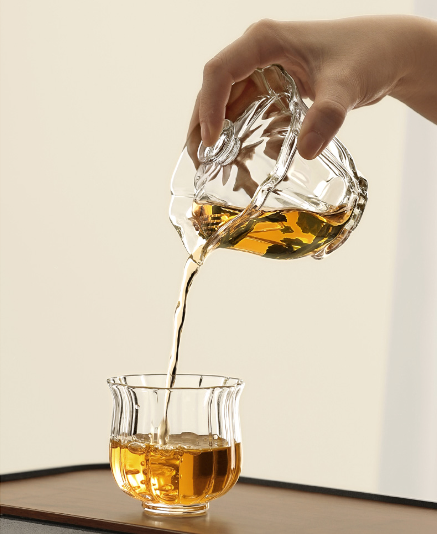 "Petal" - Antique Style High-borosilicate Glass Shiboridashi/Easy Gaiwan Teapot (170ml)-TeaTsy Official Website