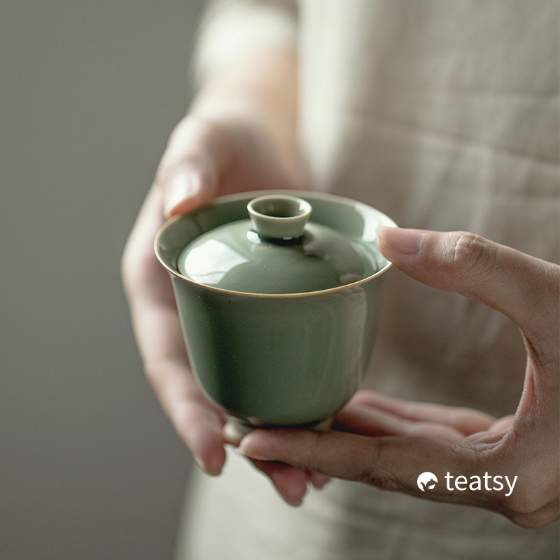 [SALE]Handmade Antique Style Yue Kiln Celadon Gaiwan/Host Cup-TeaTsy Official Website